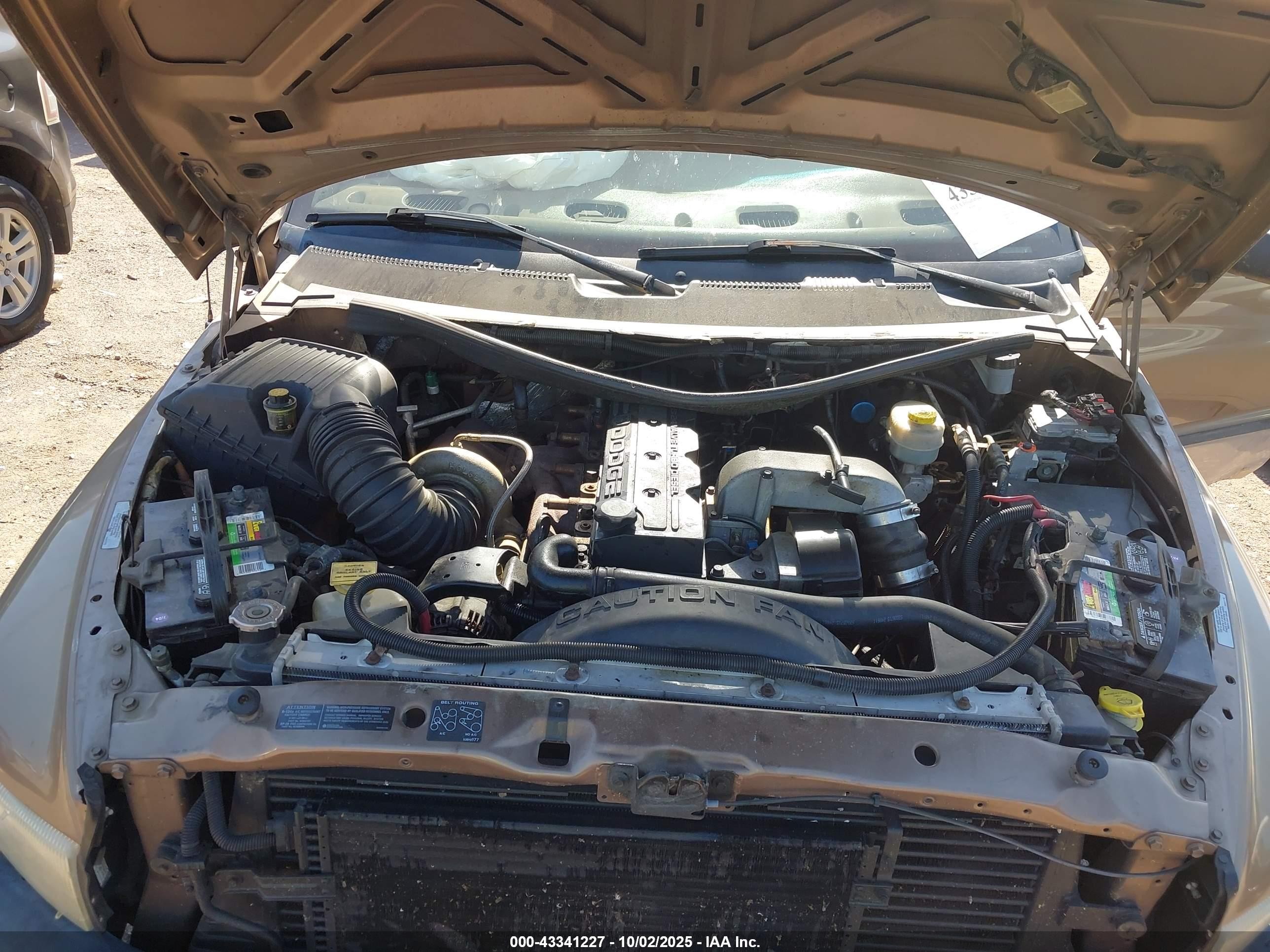 2000 Dodge Ram 2500 St Коричневый vin: 1B7KF236XYJ160489