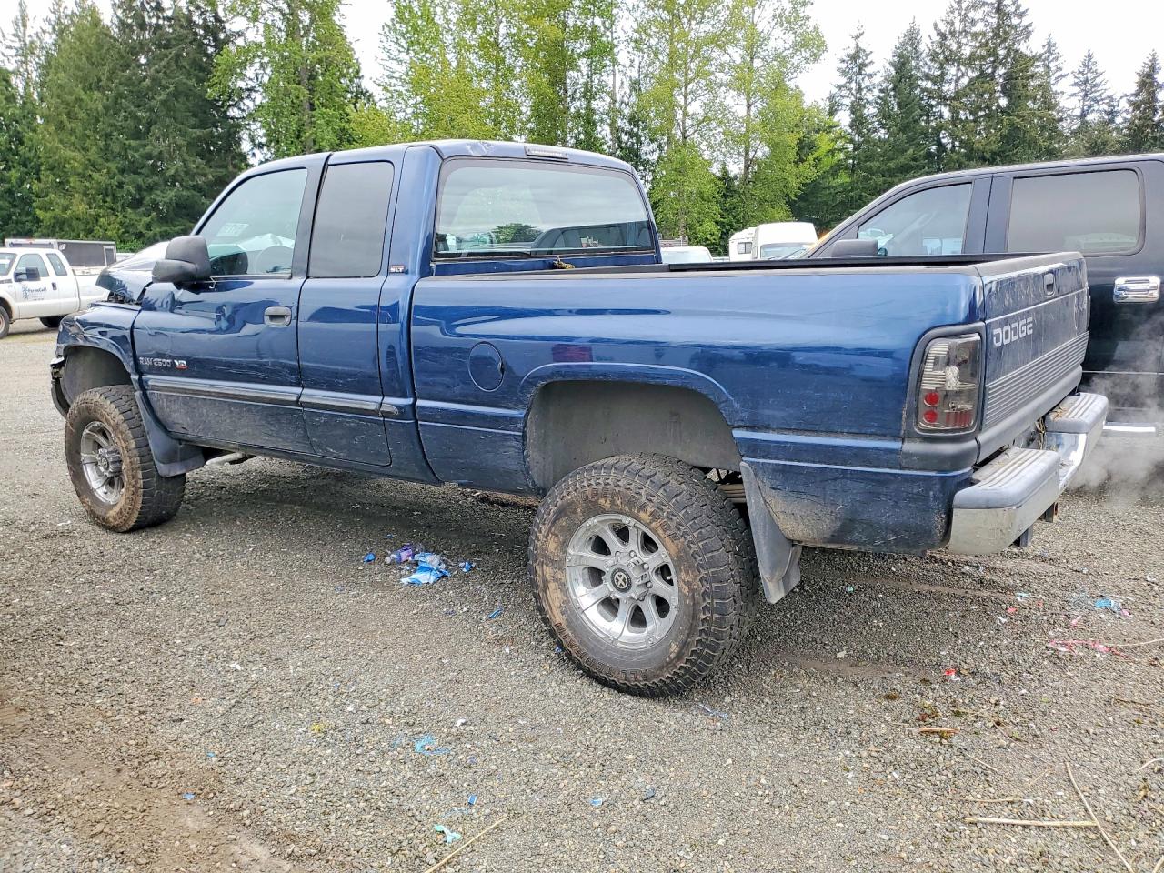 2000 Dodge Ram 2500 Blue vin: 1B7KF23W1YJ156184