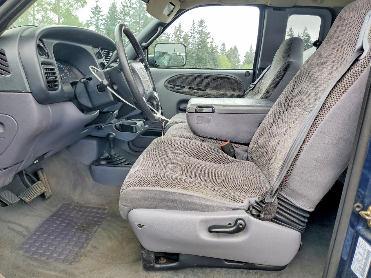 2000 Dodge Ram 2500 Blue vin: 1B7KF23W1YJ156184