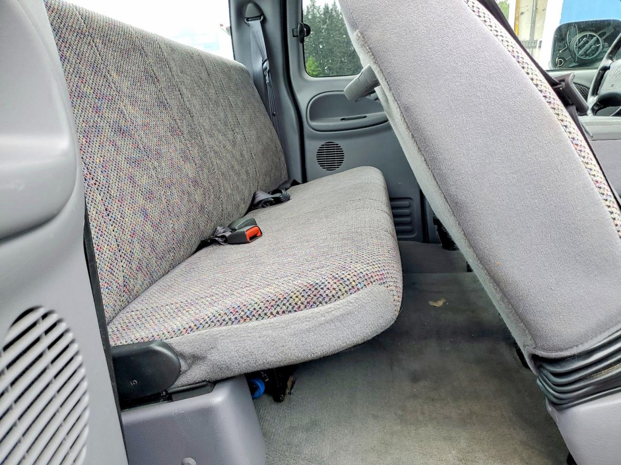 2000 Dodge Ram 2500 Blue vin: 1B7KF23W1YJ156184