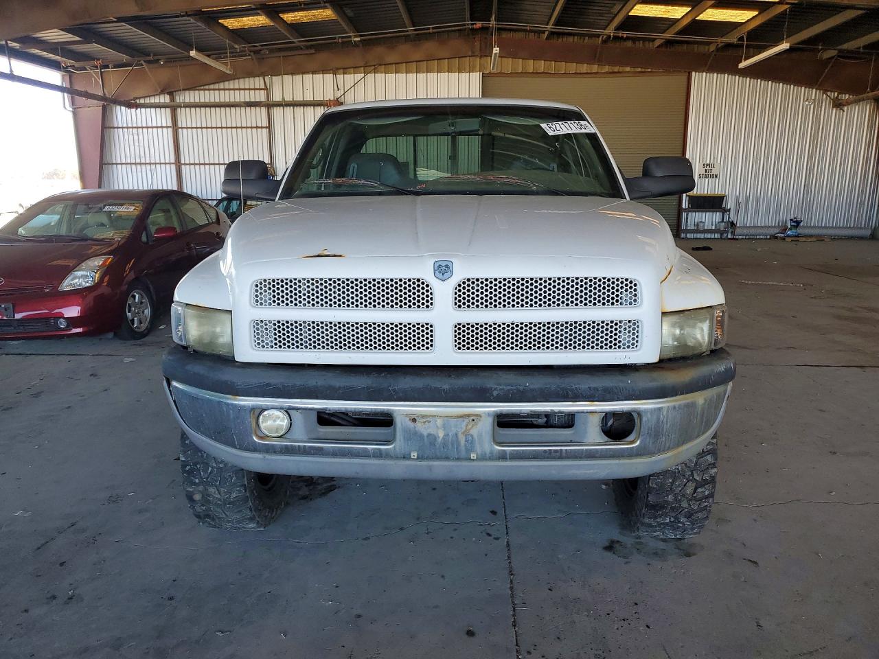 2001 Dodge Ram 2500 White vin: 1B7KF23W41J601572