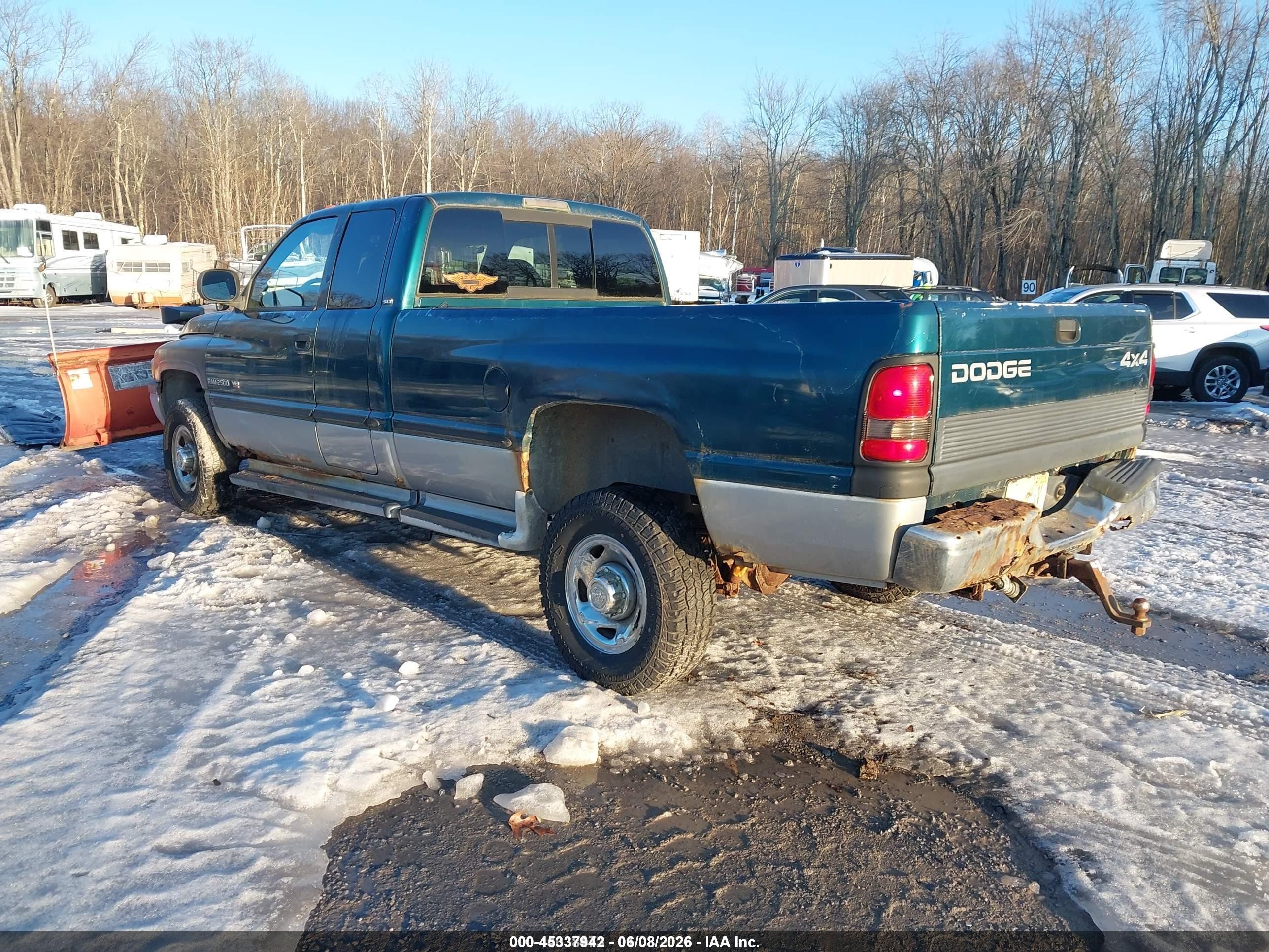 1998 Dodge Ram 2500   Green vin: 1B7KF23W8WJ224509
