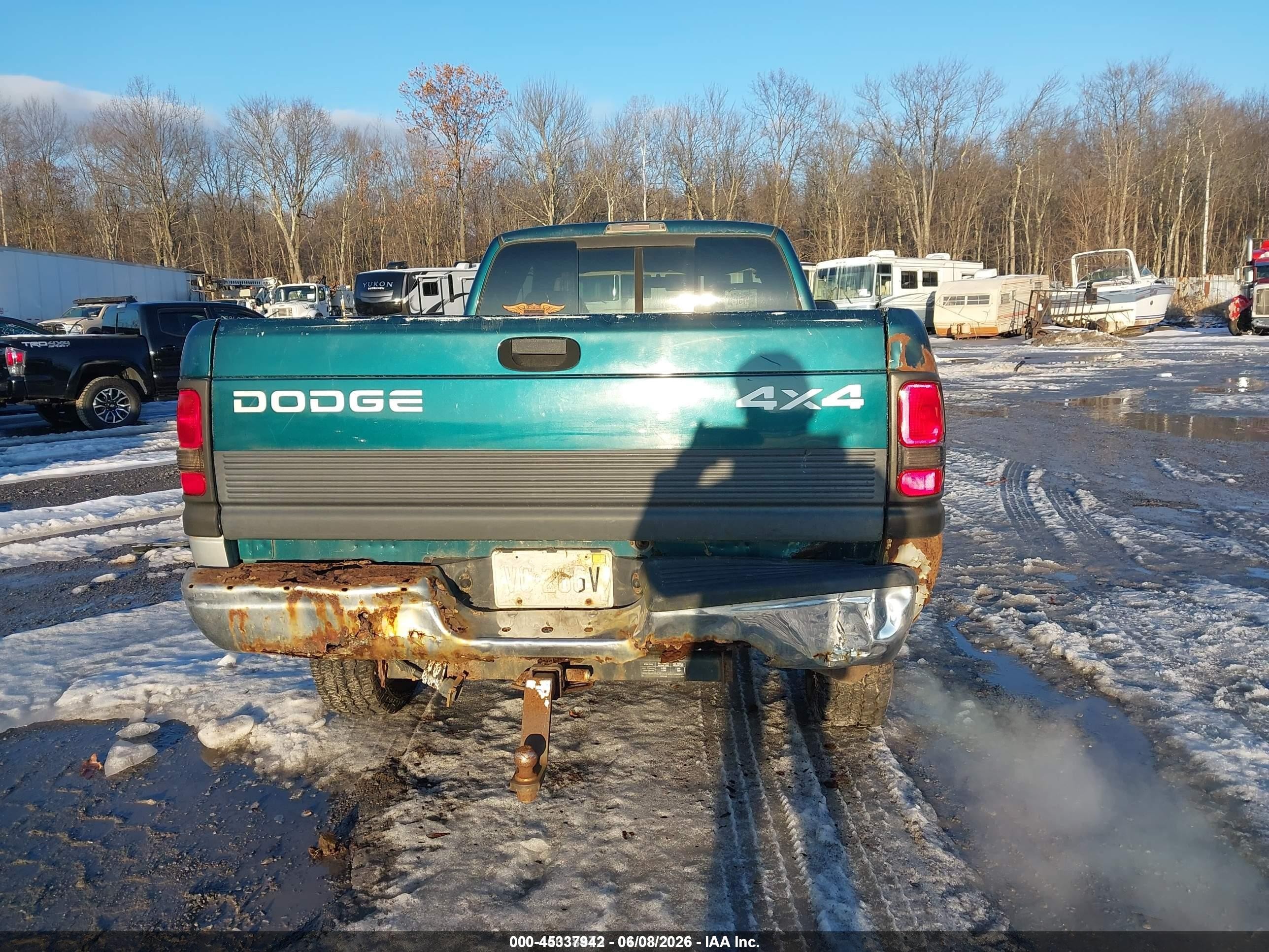 1998 Dodge Ram 2500   Green vin: 1B7KF23W8WJ224509