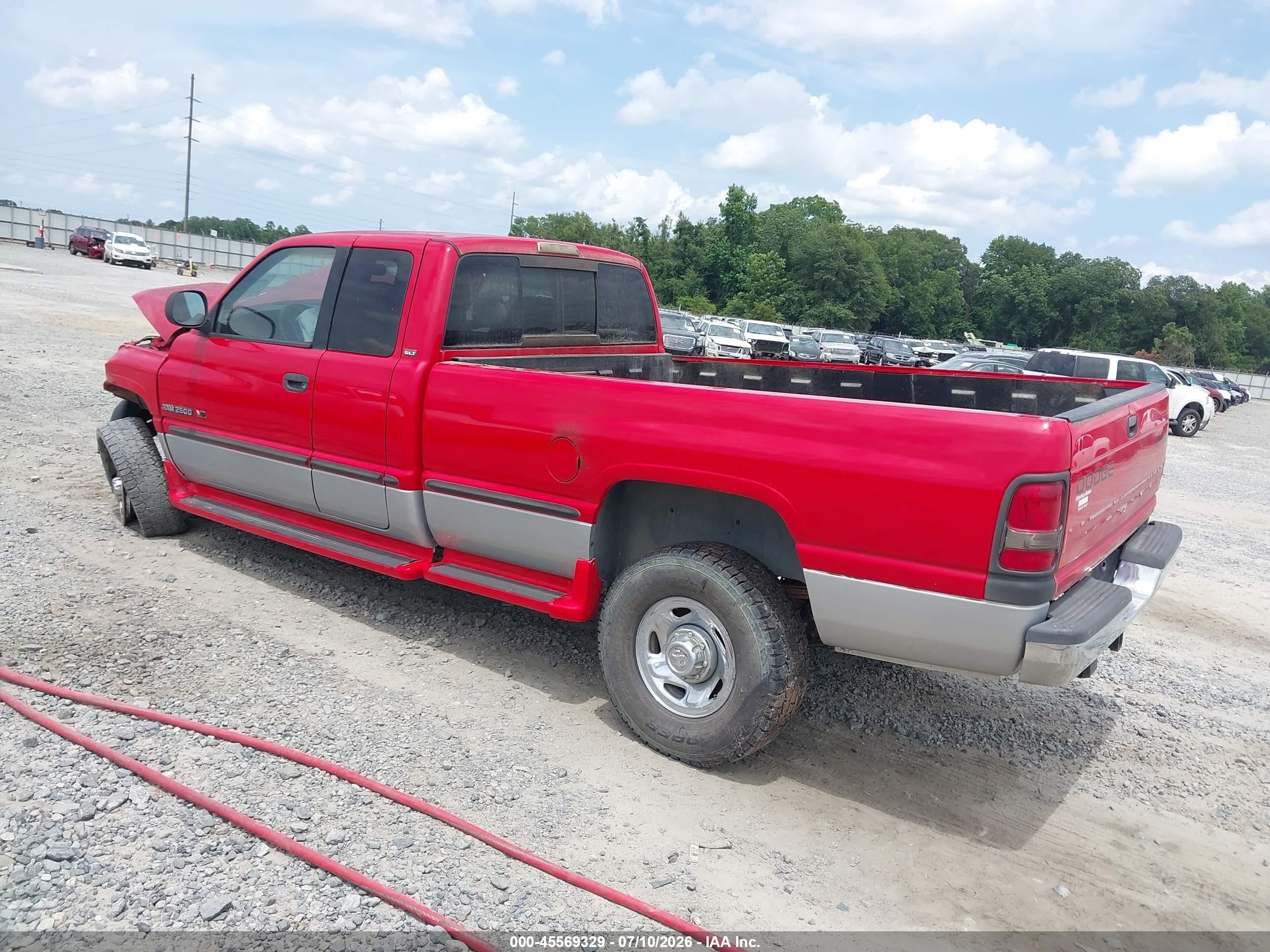 1998 Dodge Ram 2500 St Red vin: 1B7KF23Z0WJ171332