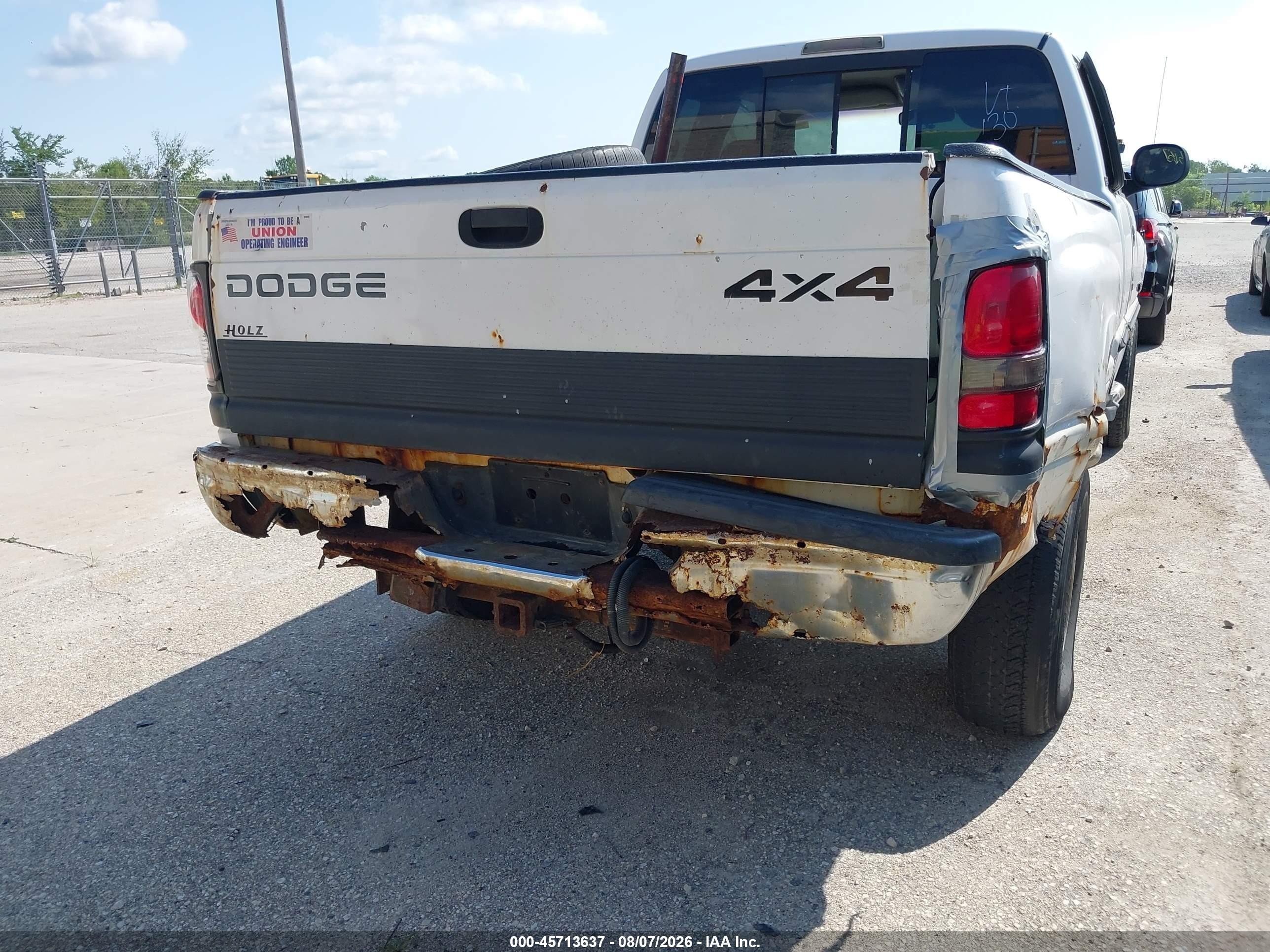2000 Dodge Ram 2500 St Белый vin: 1B7KF23Z0YJ100764