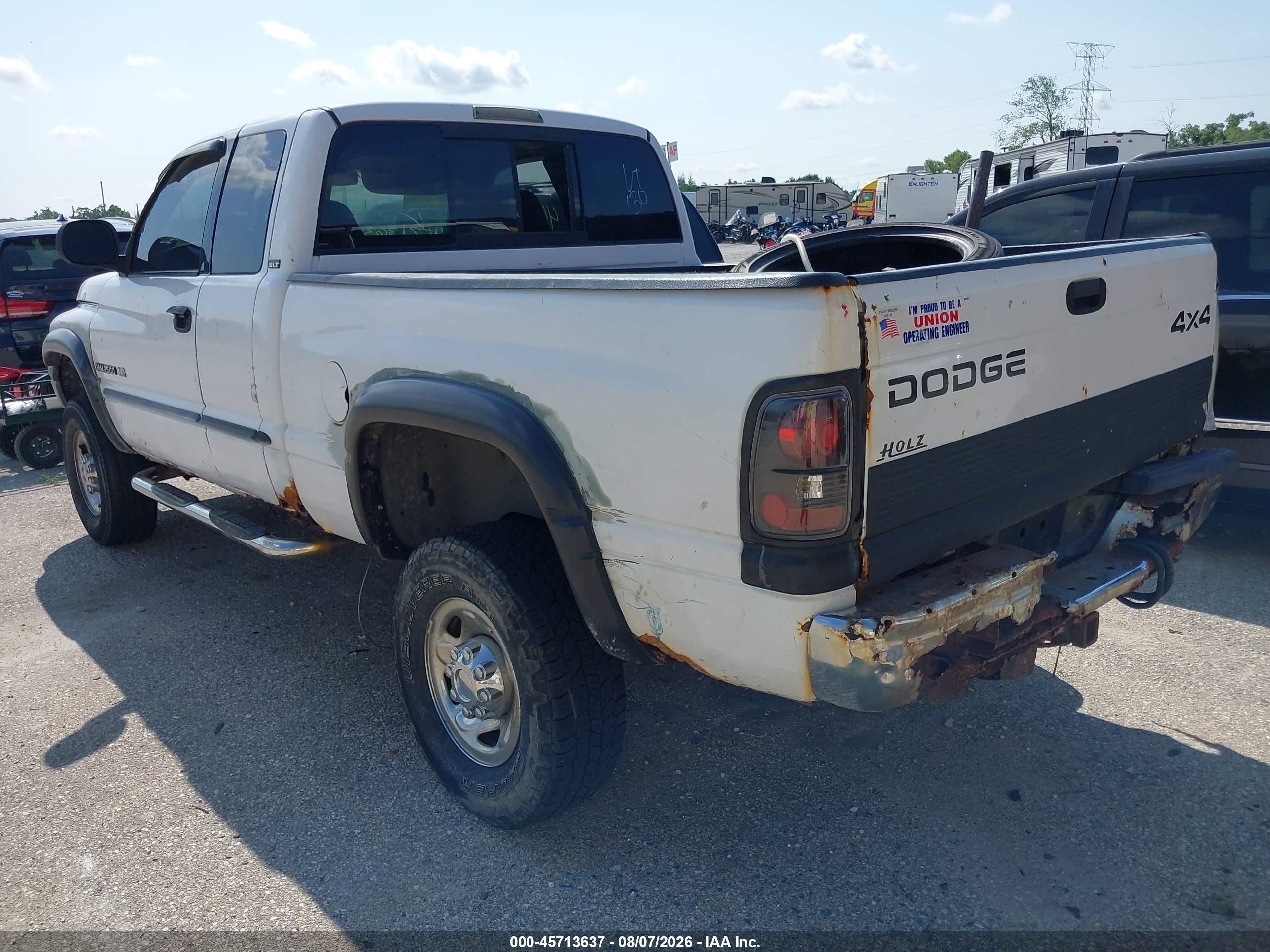 2000 Dodge Ram 2500 St Белый vin: 1B7KF23Z0YJ100764