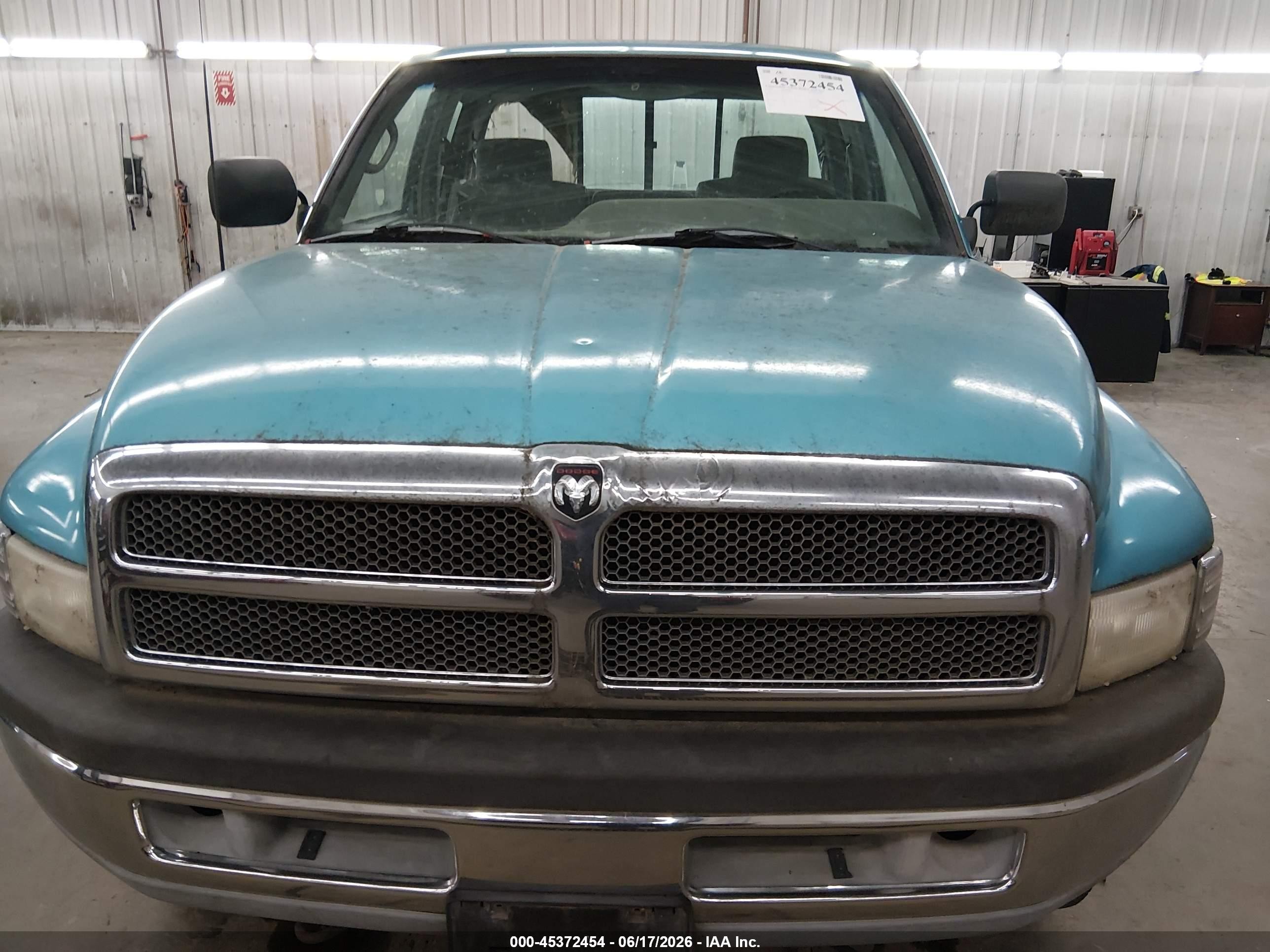 1996 Dodge Ram 2500   Light Blue vin: 1B7KF23Z2TJ177354