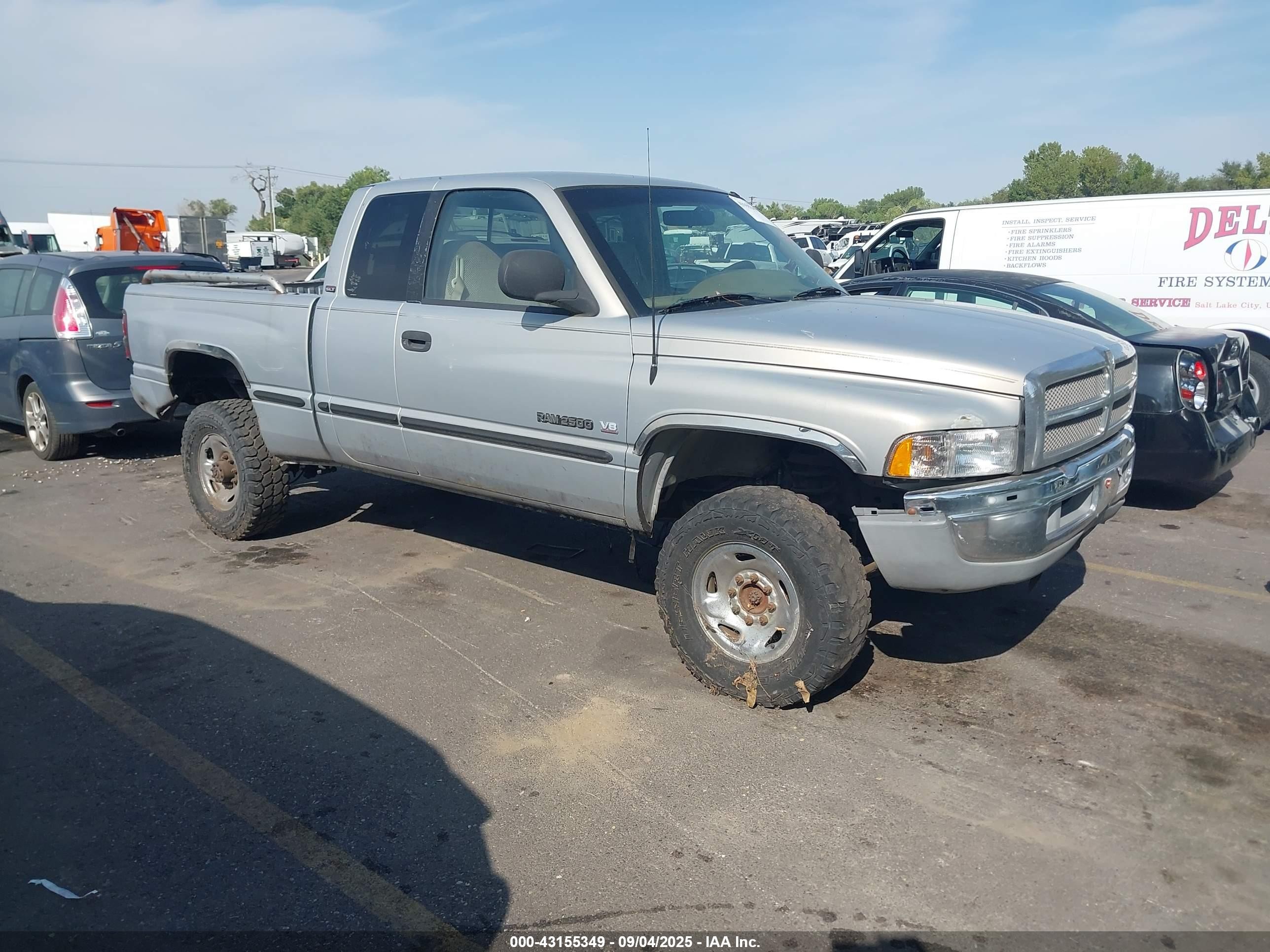 1B7KF23Z3WJ261963