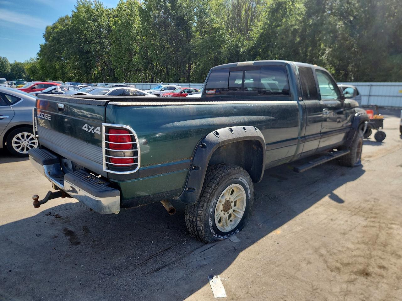 2002 Dodge Ram 2500 Green vin: 1B7KF23Z3YJ164197