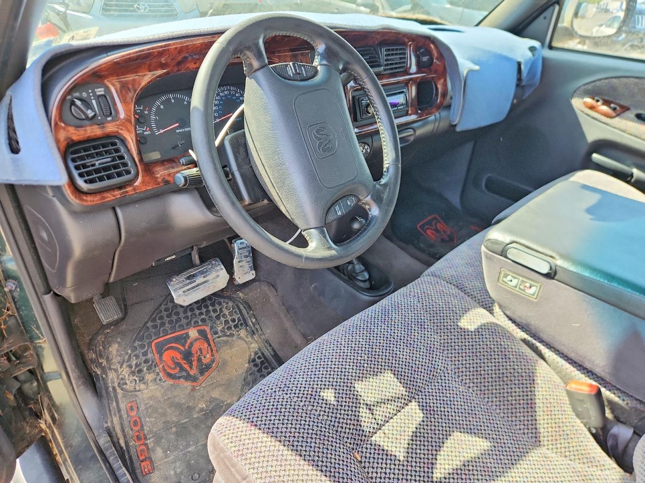 2002 Dodge Ram 2500 Green vin: 1B7KF23Z3YJ164197