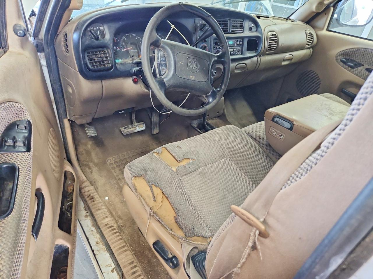 2001 Dodge Ram 2500 White vin: 1B7KF23Z91J213442