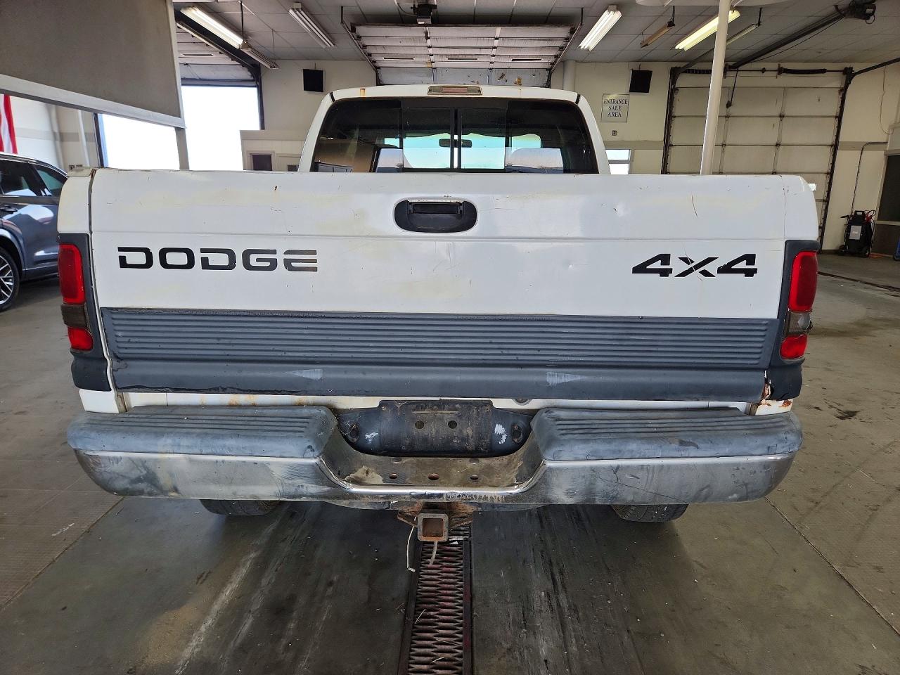 2001 Dodge Ram 2500 White vin: 1B7KF23Z91J213442