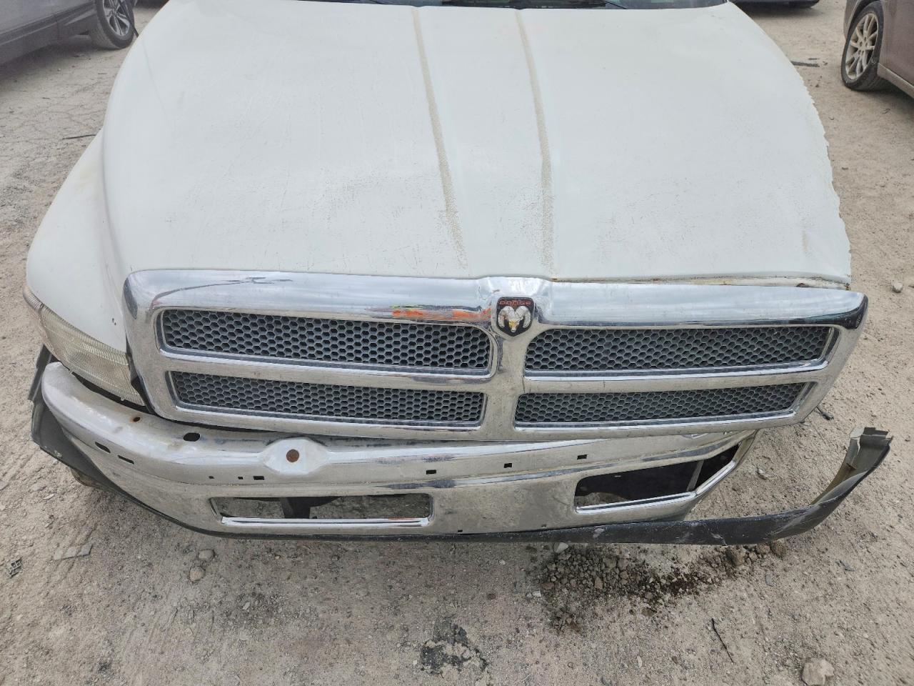 1996 Dodge Ram 2500 Белый vin: 1B7KF26CXTJ112839