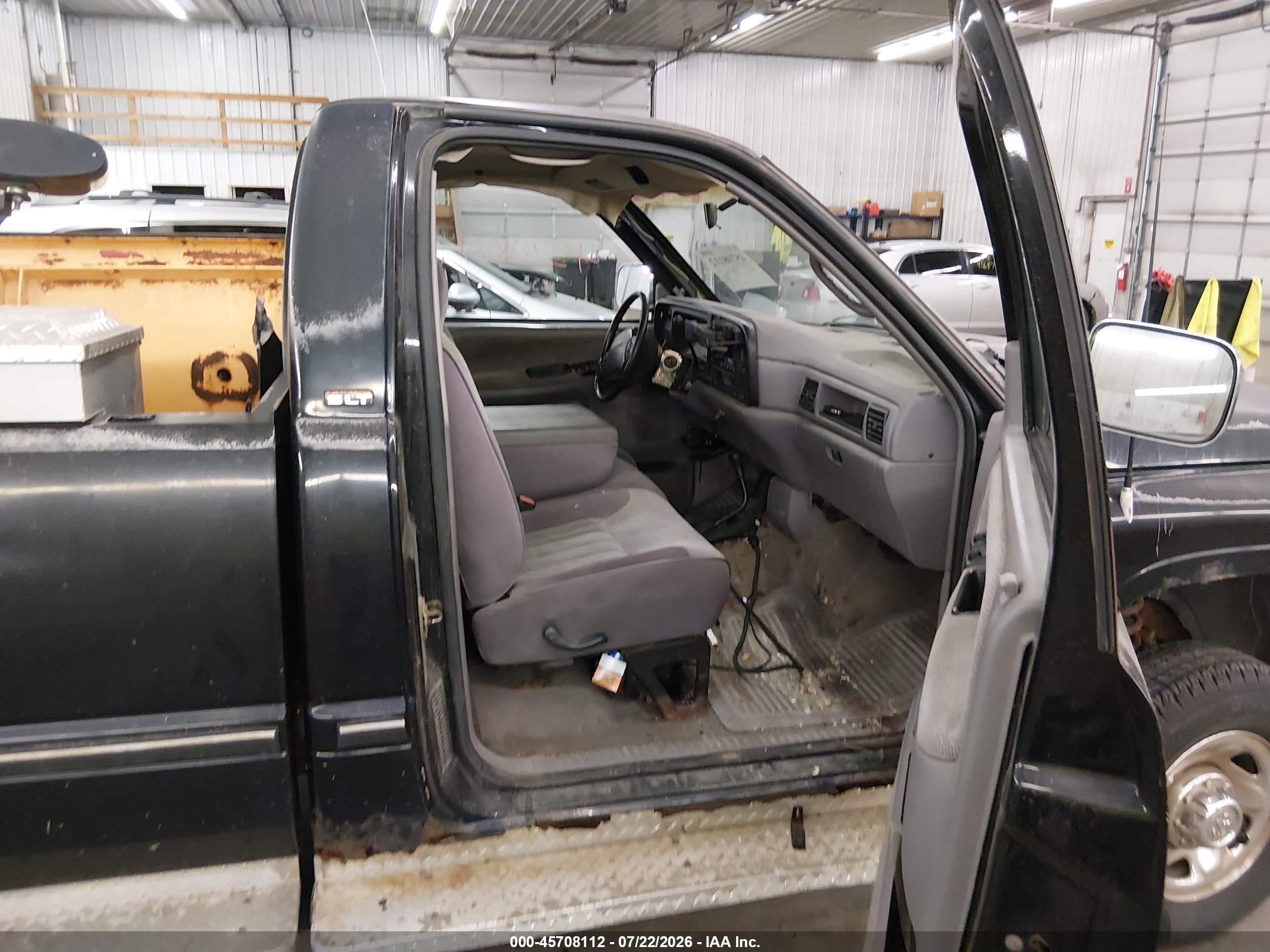 1995 Dodge Ram 2500   Navy vin: 1B7KF26W0SS298250
