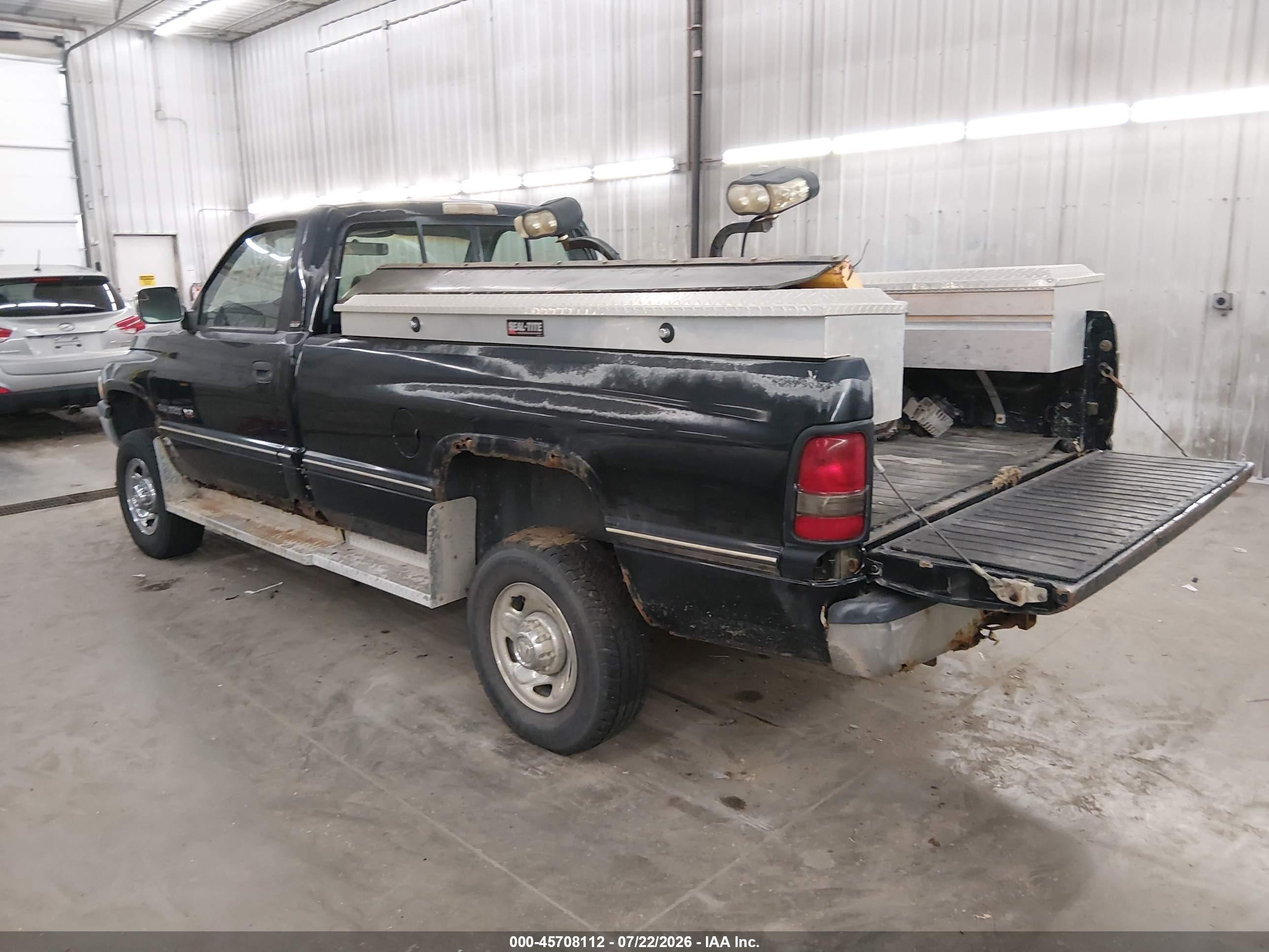 1995 Dodge Ram 2500   Navy vin: 1B7KF26W0SS298250
