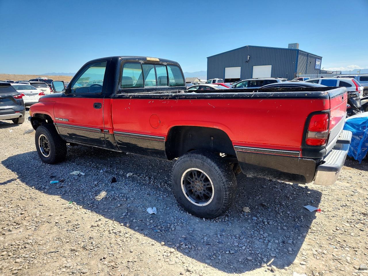 1994 Dodge Ram 2500 Red vin: 1B7KF26WXRS602159