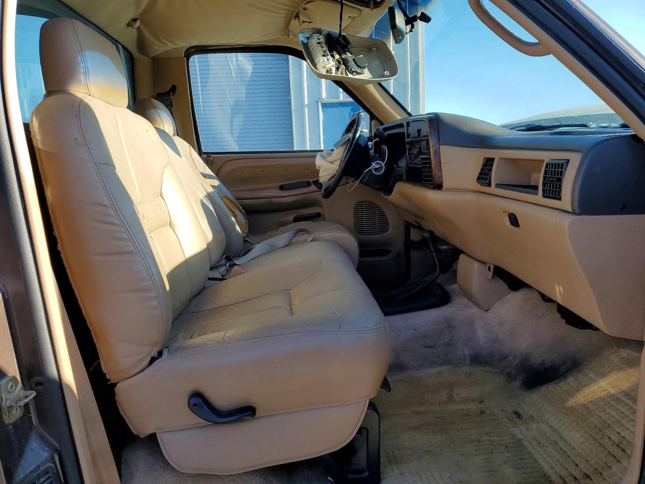 1997 Dodge Ram 2500 Gray vin: 1B7KF26Z2VJ583536