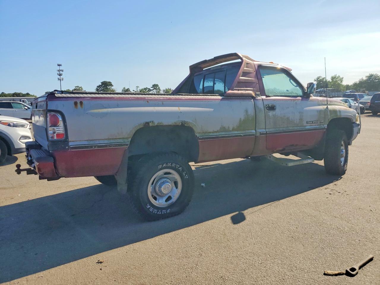 1995 Dodge Ram 2500 Двухцветный vin: 1B7KF26Z6SS255087