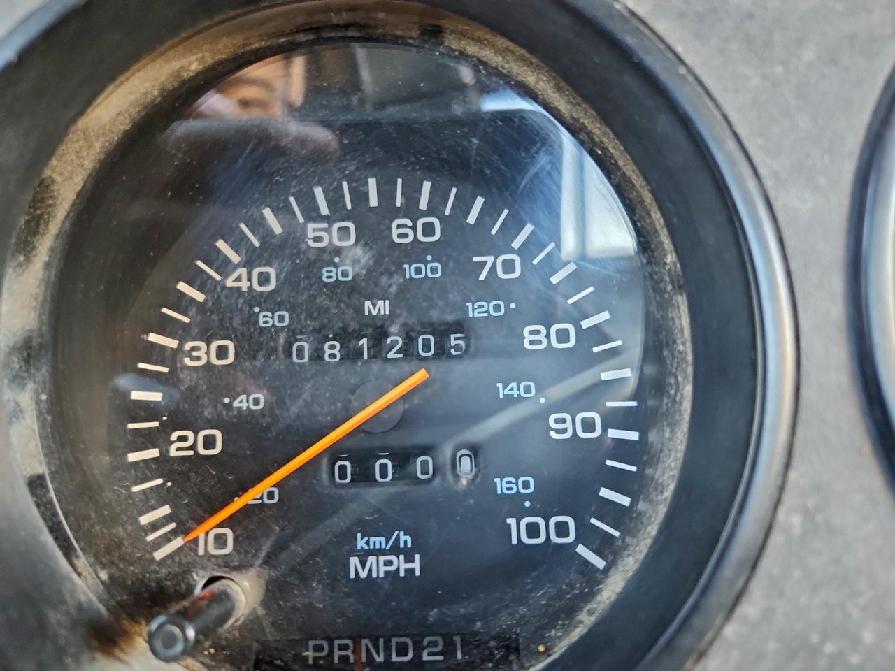 1992 Dodge W-series W200 Orange vin: 1B7KM26C5NS531667