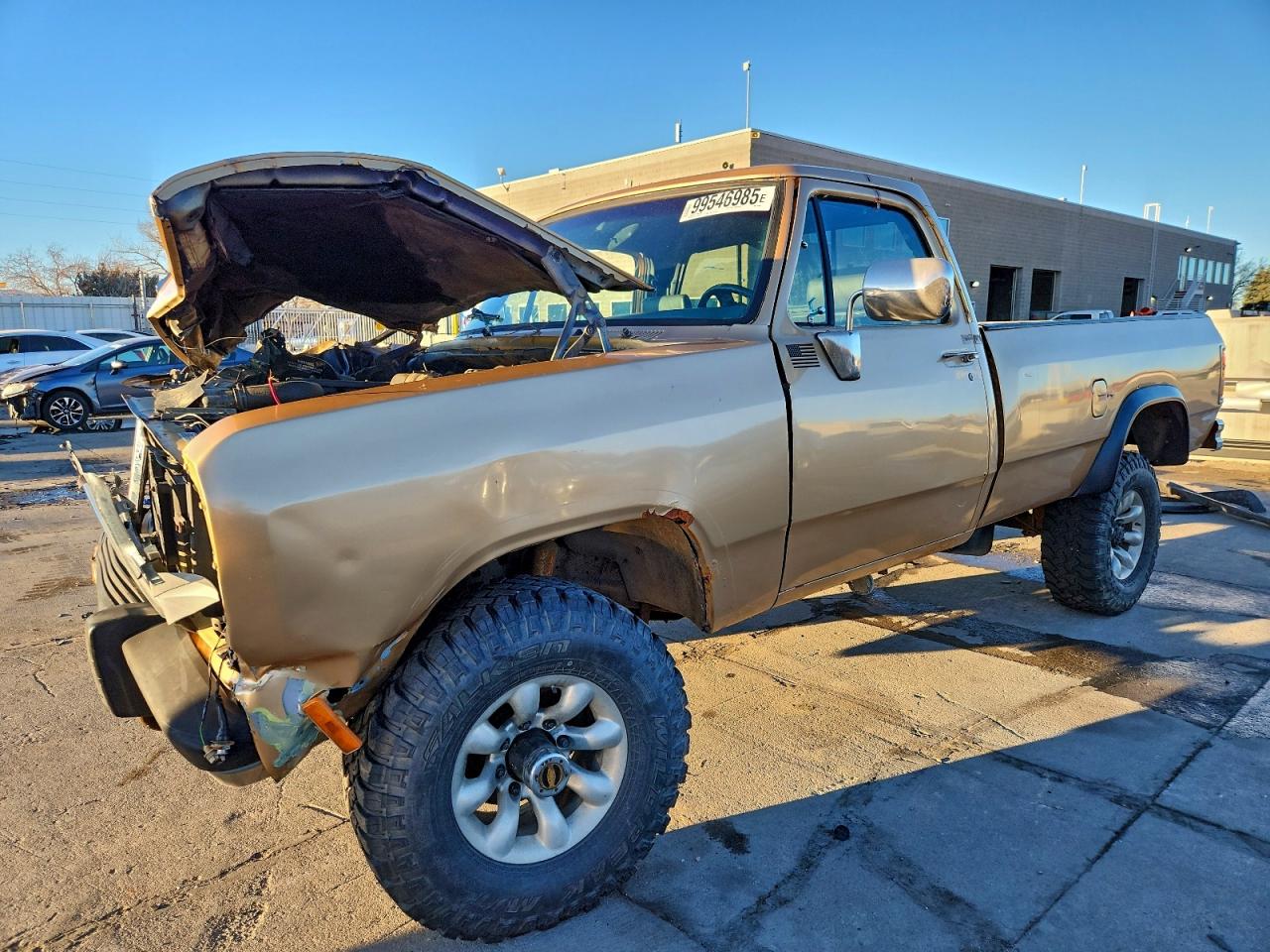 1992 Dodge W-series W200 Оранжевый vin: 1B7KM26C5NS531667
