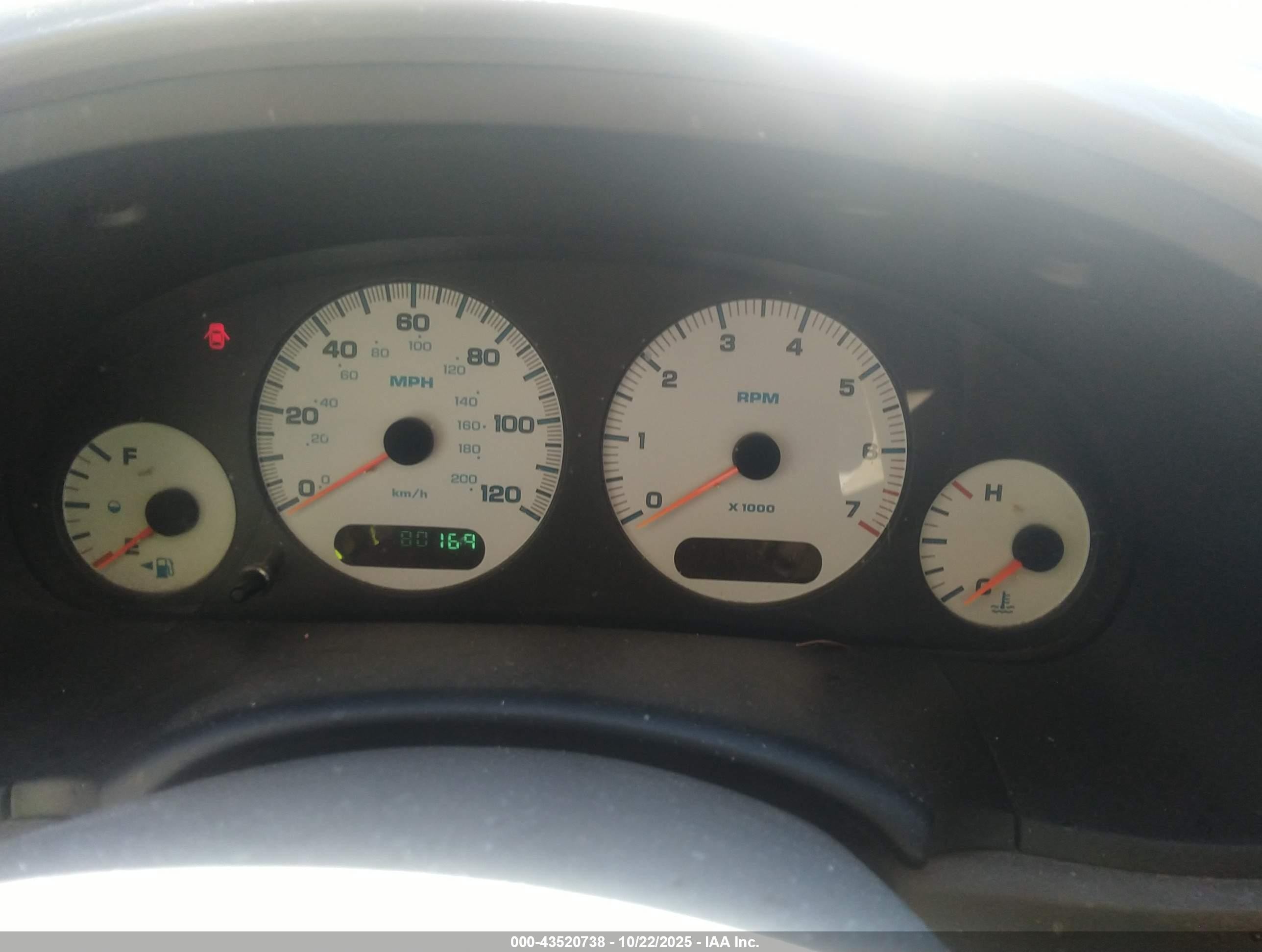 2002 Dodge Caravan Se Белый vin: 1B8GP25312B530585