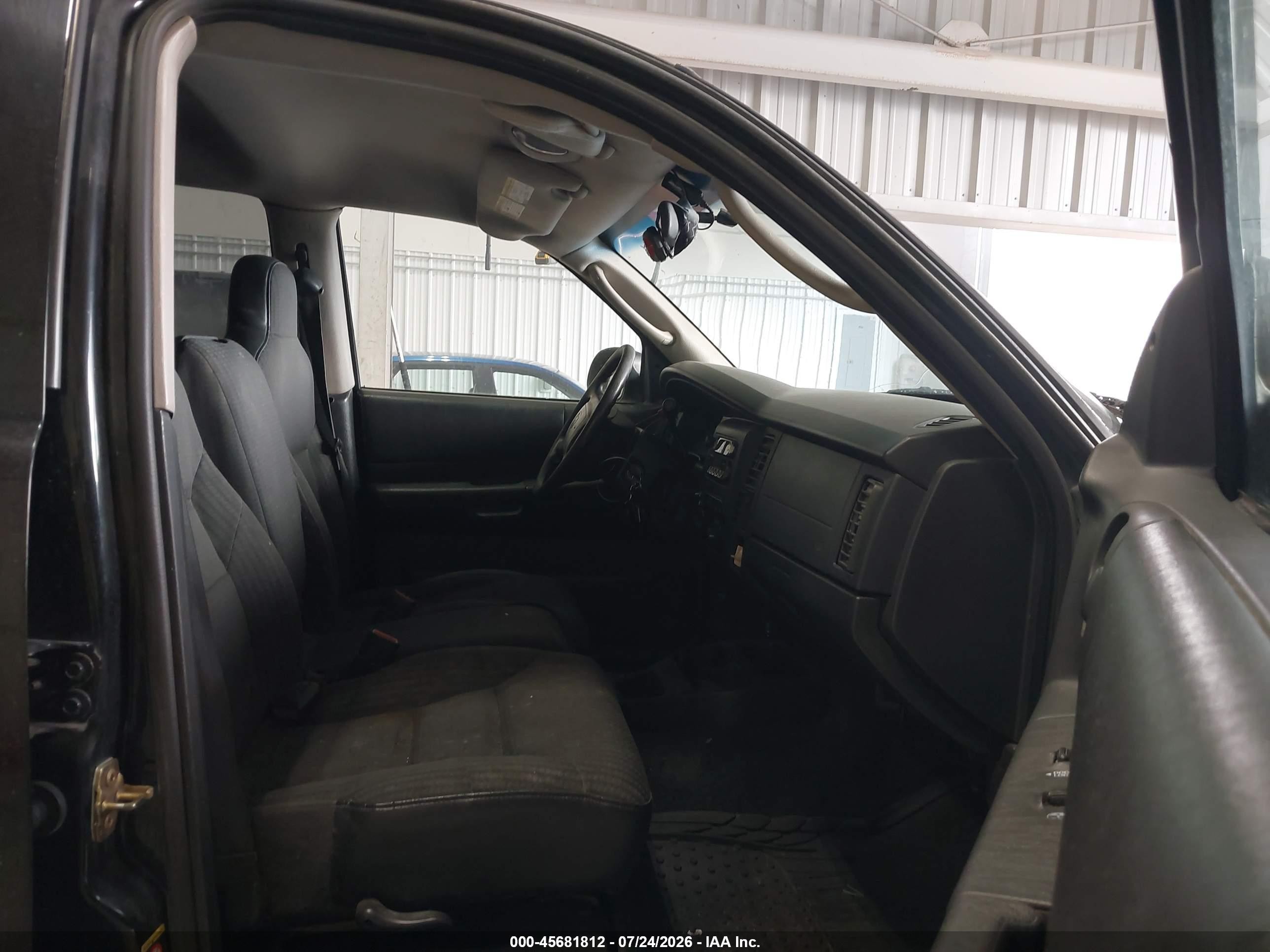 2002 Dodge Durango Sport Black vin: 1B8HS38N02F153844