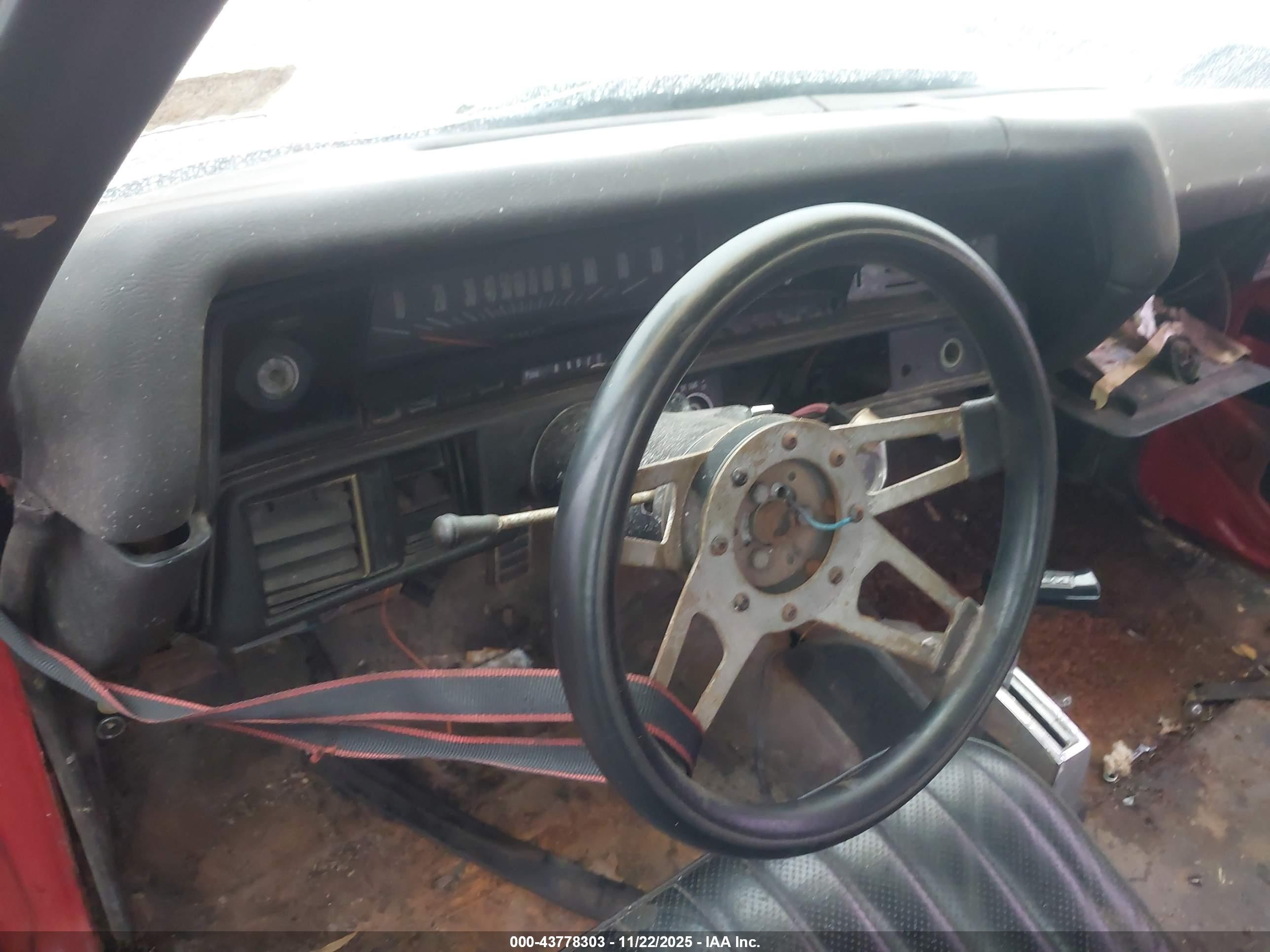 1972 Chevrolet Chevelle   Красный vin: 1C37J2B679467    