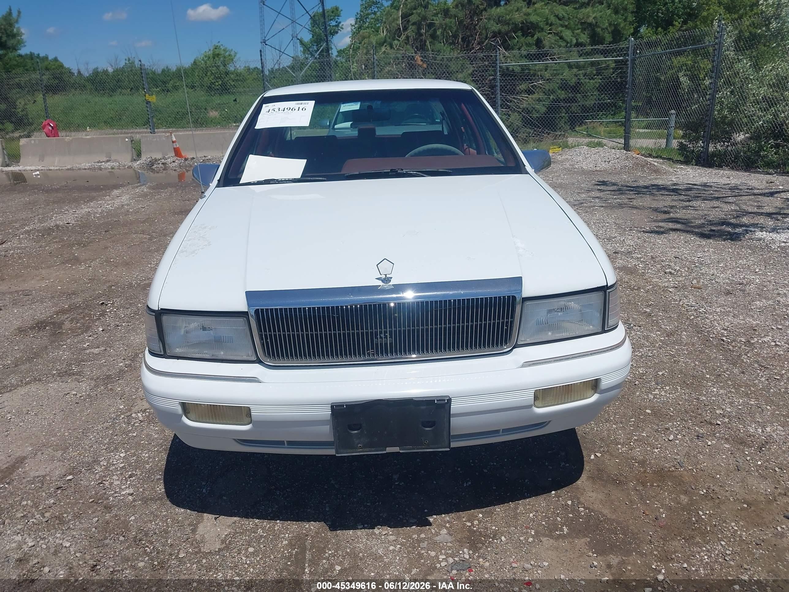 1994 Chrysler Lebaron Le A-body White vin: 1C3AA3637RF220805