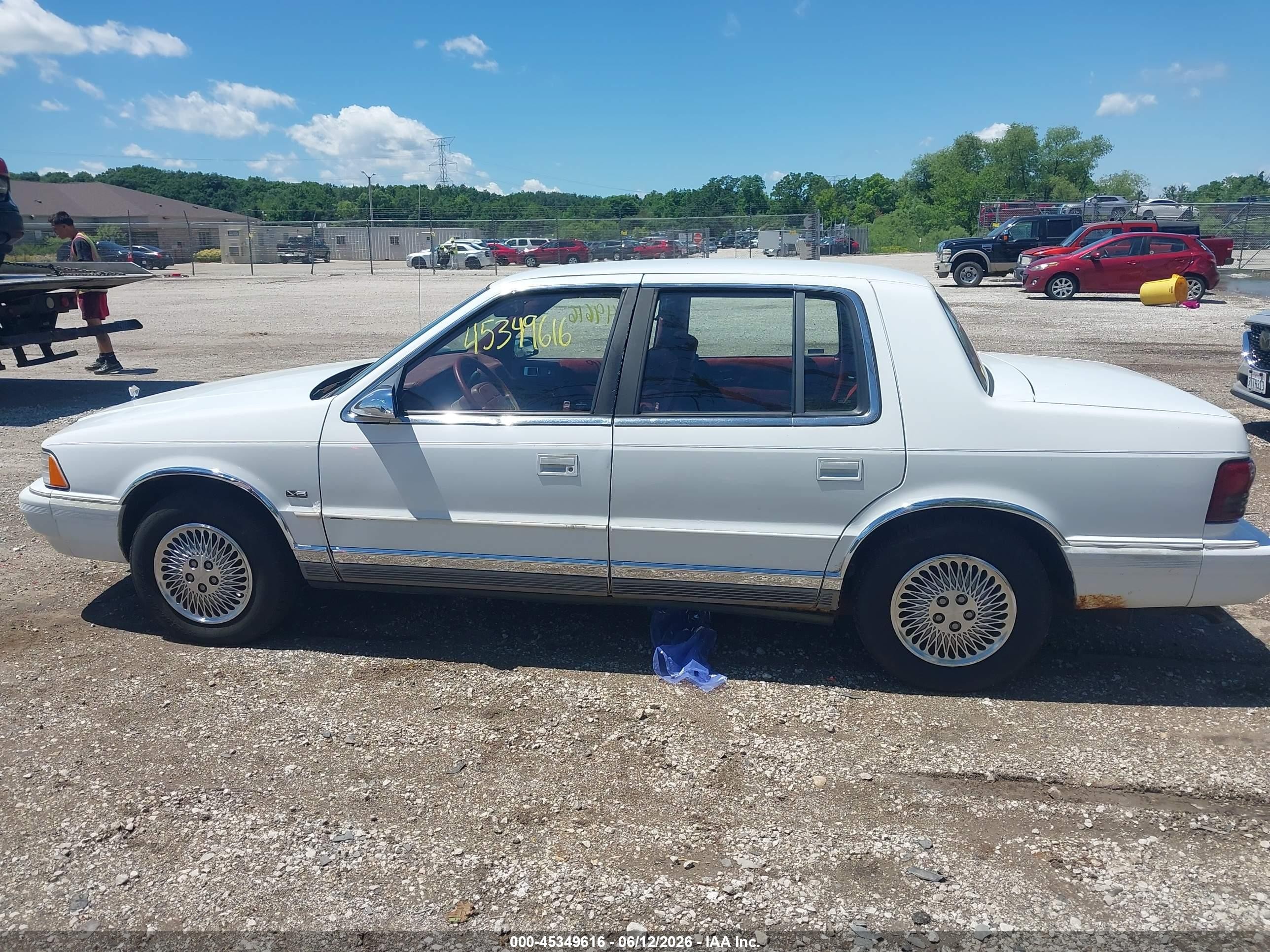 1994 Chrysler Lebaron Le A-body White vin: 1C3AA3637RF220805