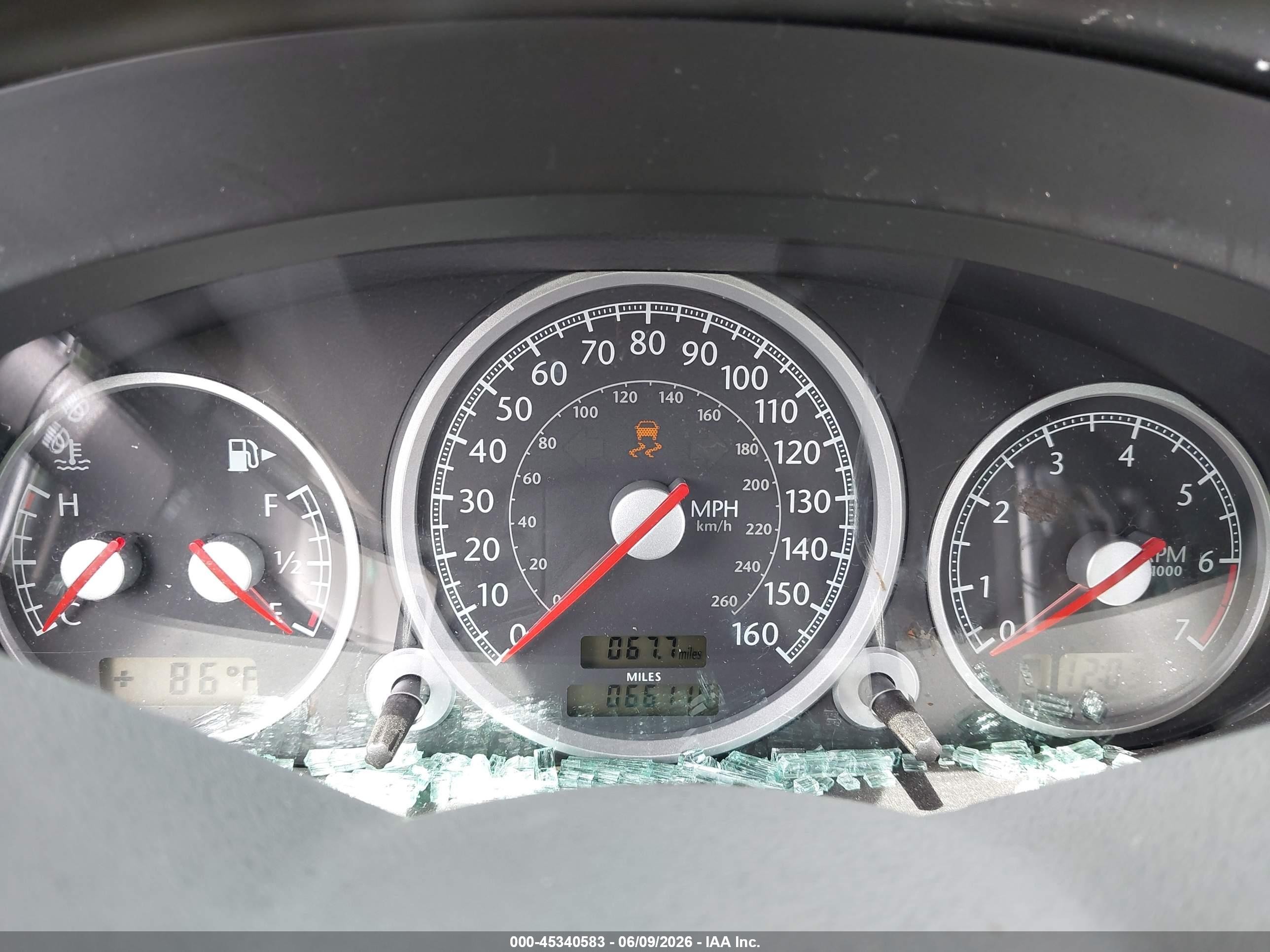 2004 Chrysler Crossfire   Silver vin: 1C3AN69L24X002680