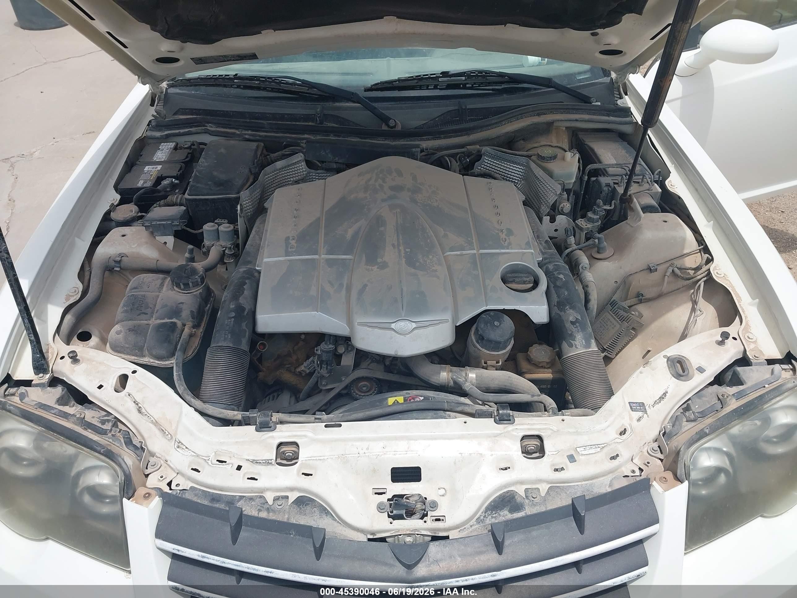 2004 Chrysler Crossfire   White vin: 1C3AN69L84X004532