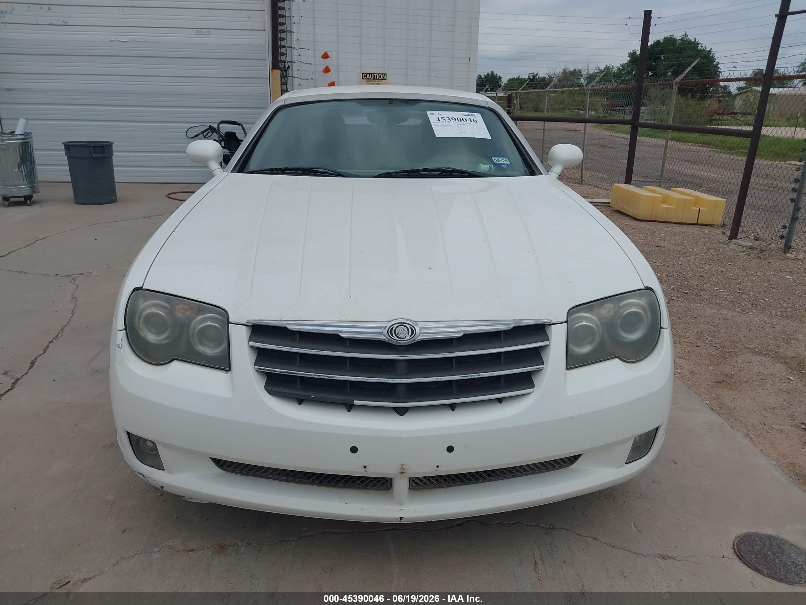 2004 Chrysler Crossfire   White vin: 1C3AN69L84X004532