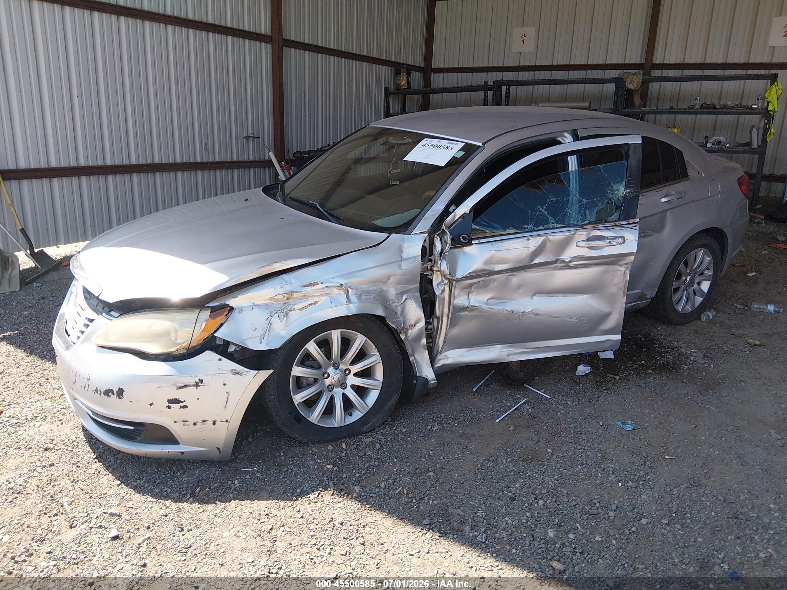 2011 Chrysler 200 Touring Silver vin: 1C3BC1FB0BN511961