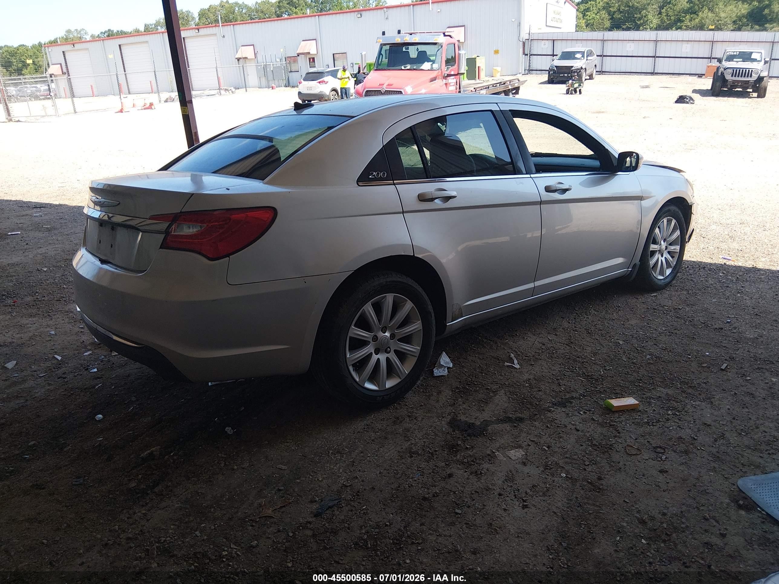 2011 Chrysler 200 Touring Silver vin: 1C3BC1FB0BN511961