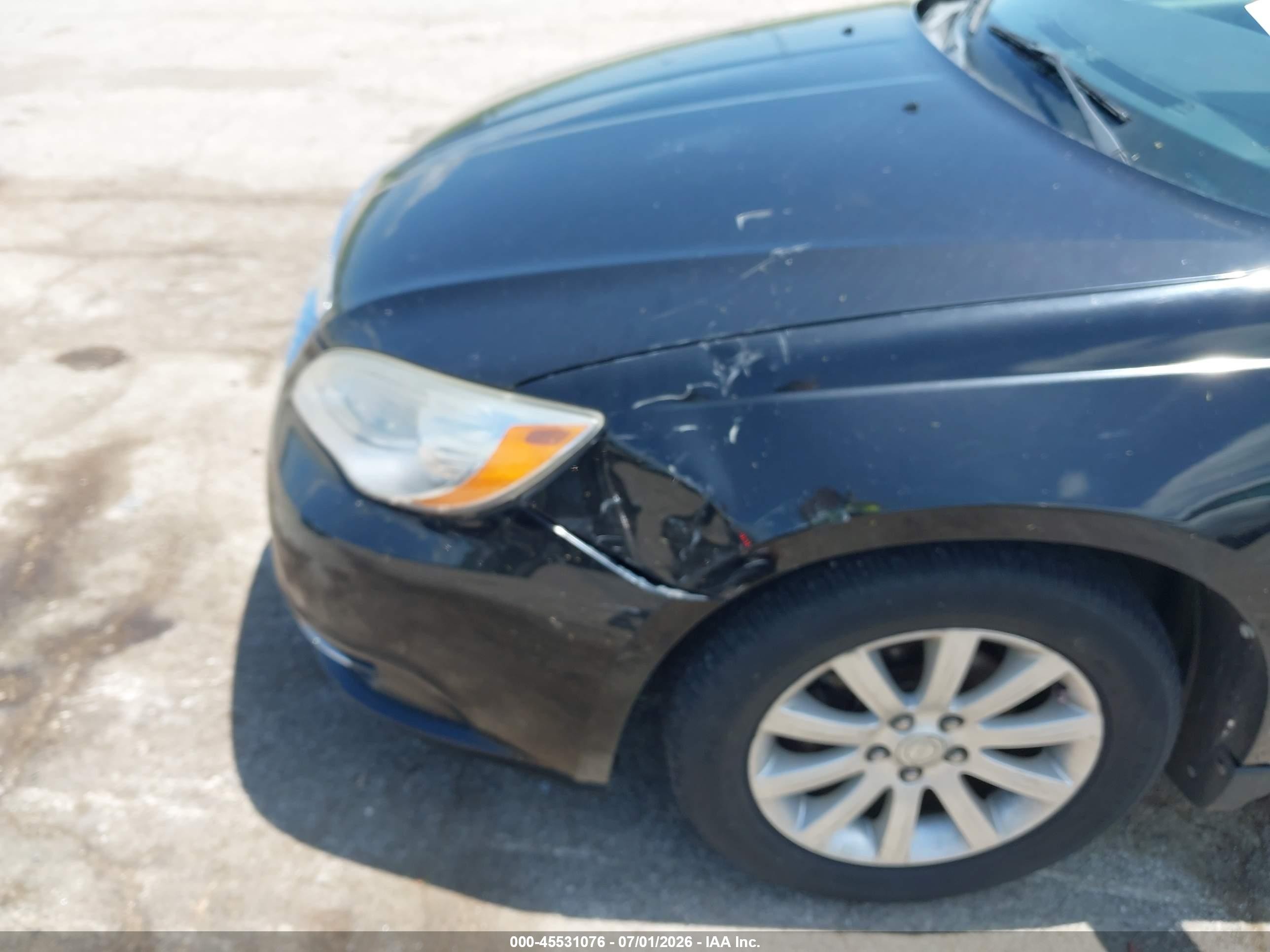 2011 Chrysler 200 Touring Черный vin: 1C3BC1FB0BN576258
