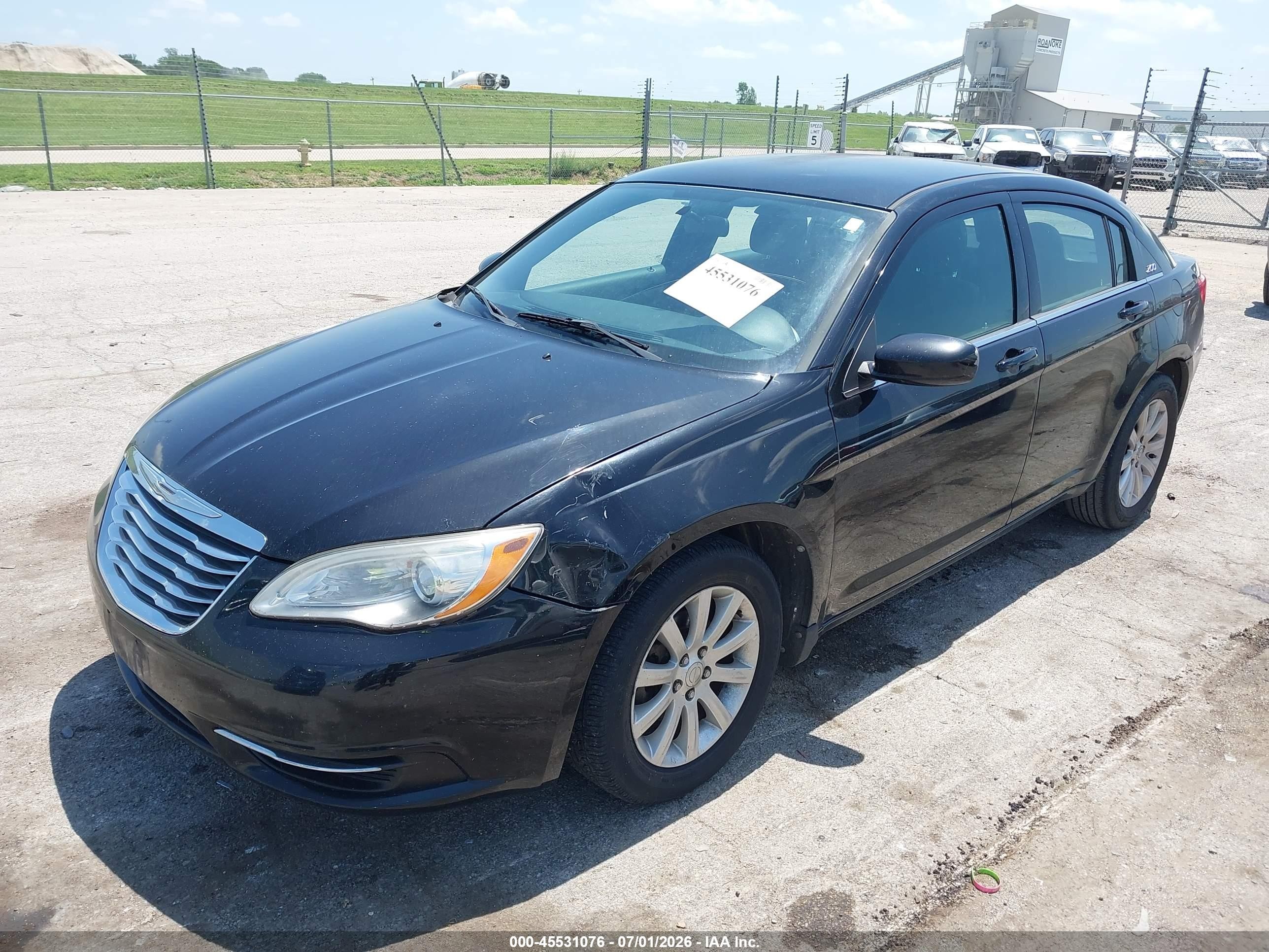2011 Chrysler 200 Touring Черный vin: 1C3BC1FB0BN576258