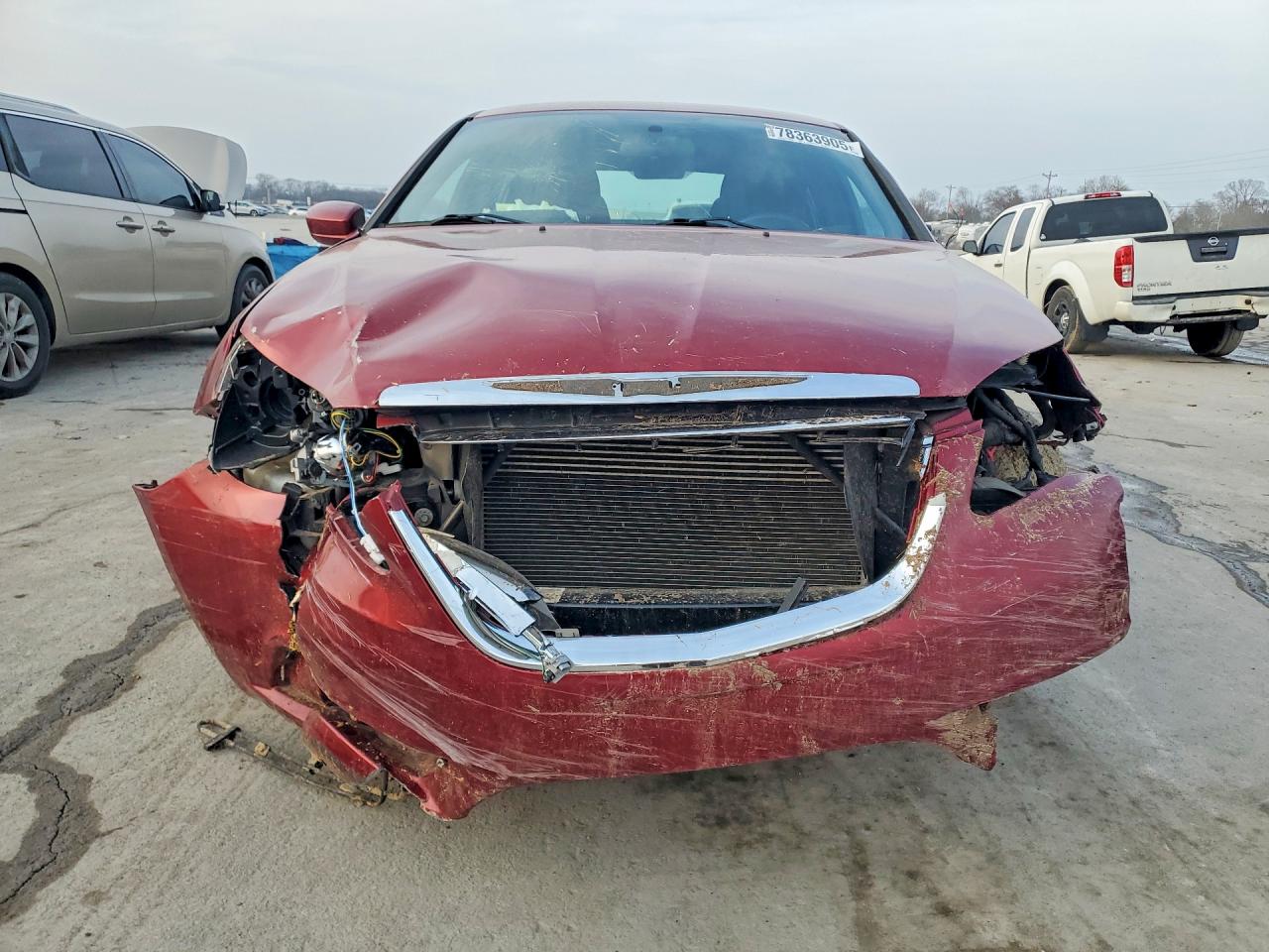 2011 Chrysler 200 Touring Red vin: 1C3BC1FB1BN526744