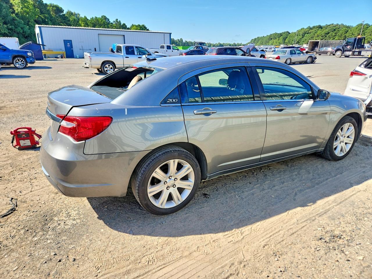 2011 Chrysler 200 Touring Gray vin: 1C3BC1FB1BN602513