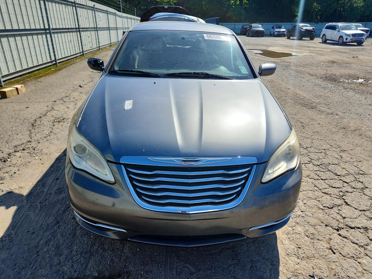 2011 Chrysler 200 Touring Gray vin: 1C3BC1FB1BN602513