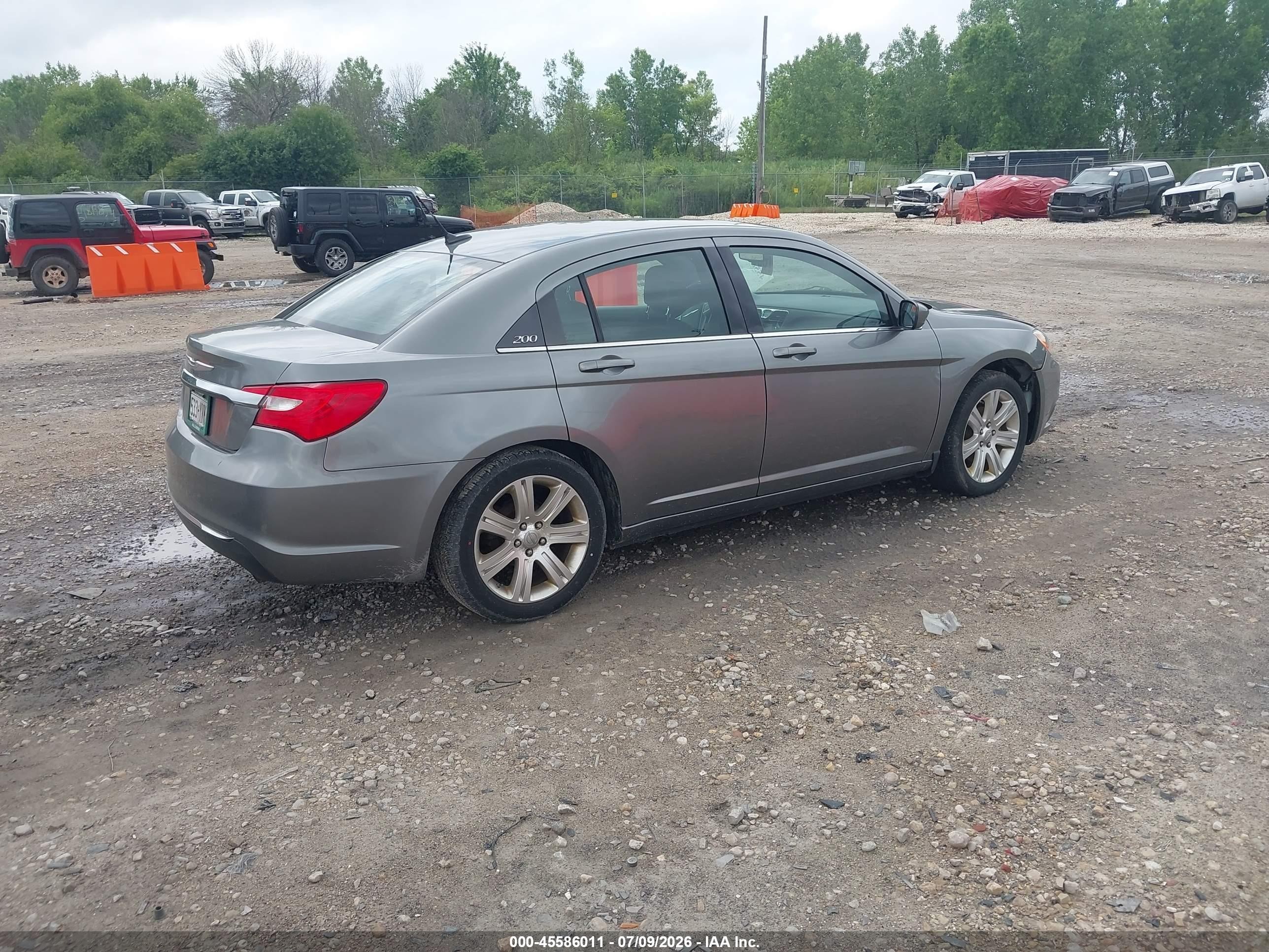 2011 Chrysler 200 Touring Gray vin: 1C3BC1FB6BN589905