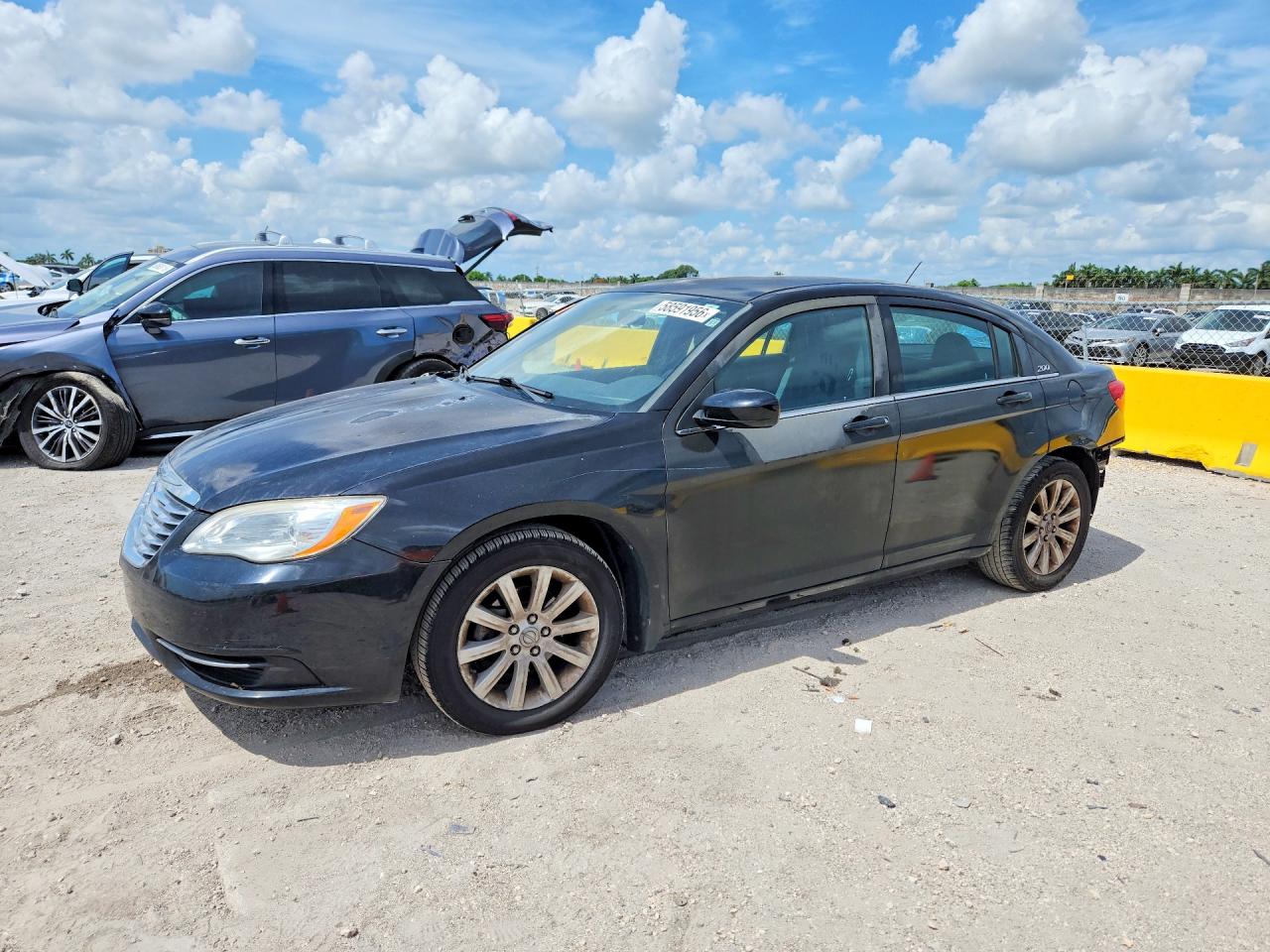 2011 Chrysler 200 Touring Black vin: 1C3BC1FB7BN576614
