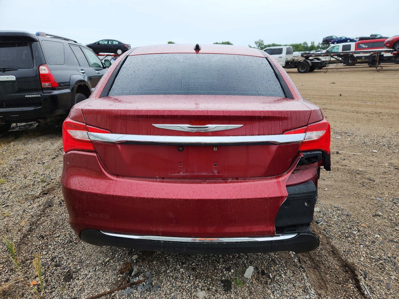 2011 Chrysler 200 Touring Red vin: 1C3BC1FB7BN600250