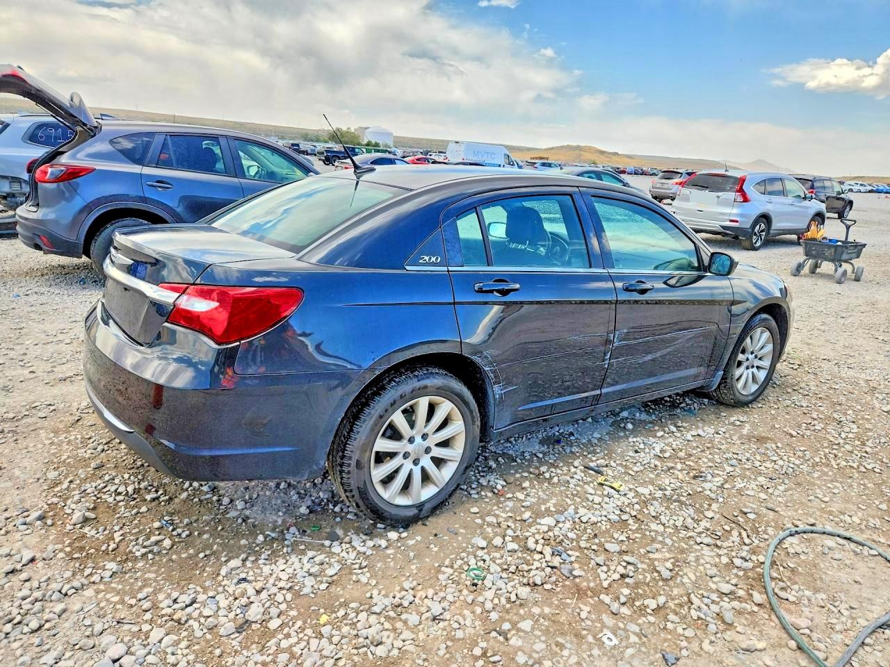 2011 Chrysler 200 Touring Black vin: 1C3BC1FB8BN514722