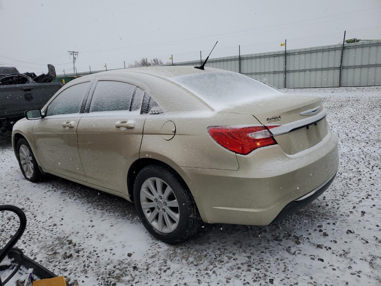 2011 Chrysler 200 Touring Beige vin: 1C3BC1FB8BN519368