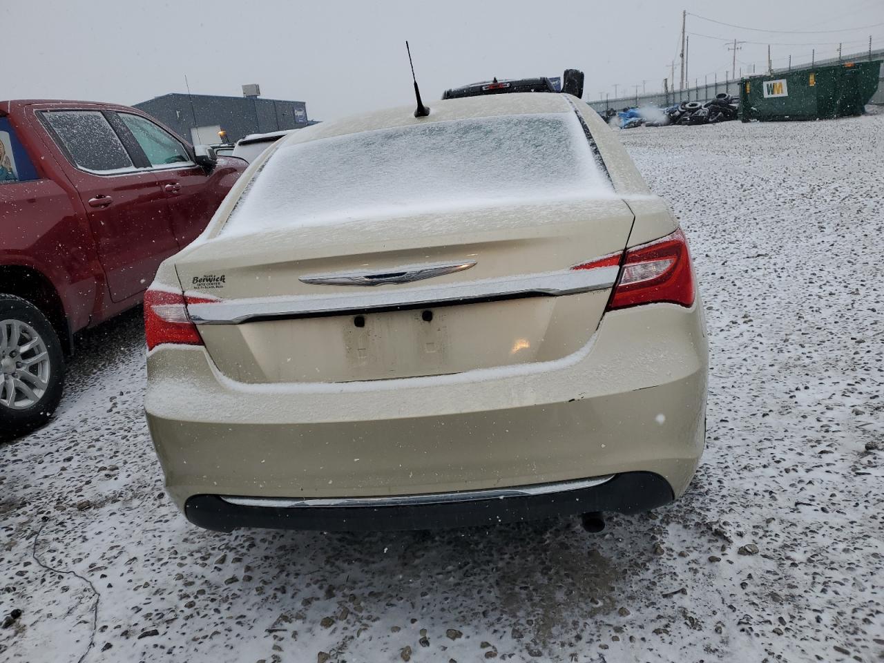 2011 Chrysler 200 Touring Beige vin: 1C3BC1FB8BN519368