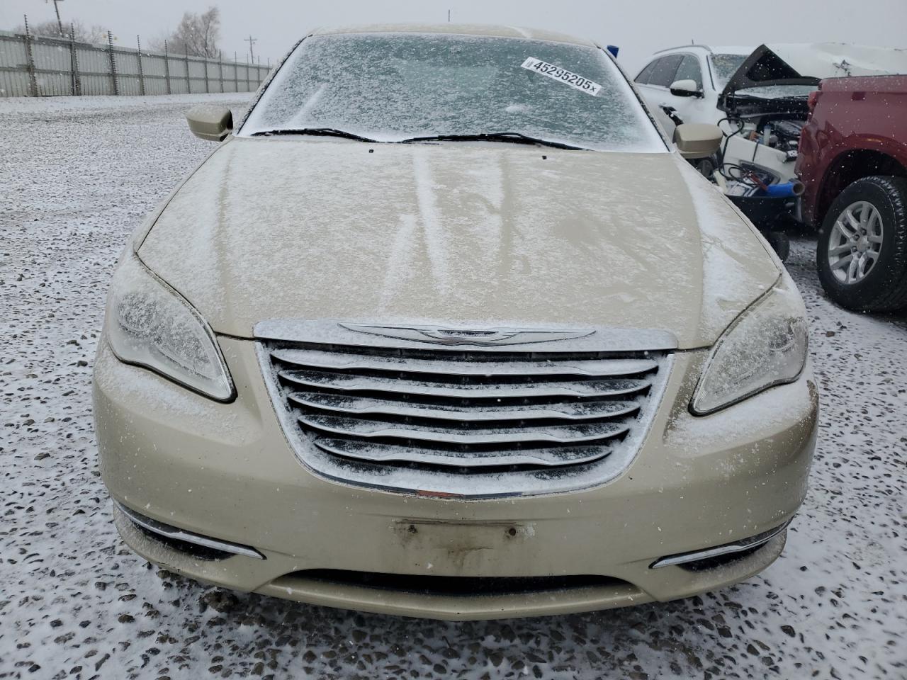 2011 Chrysler 200 Touring Beige vin: 1C3BC1FB8BN519368