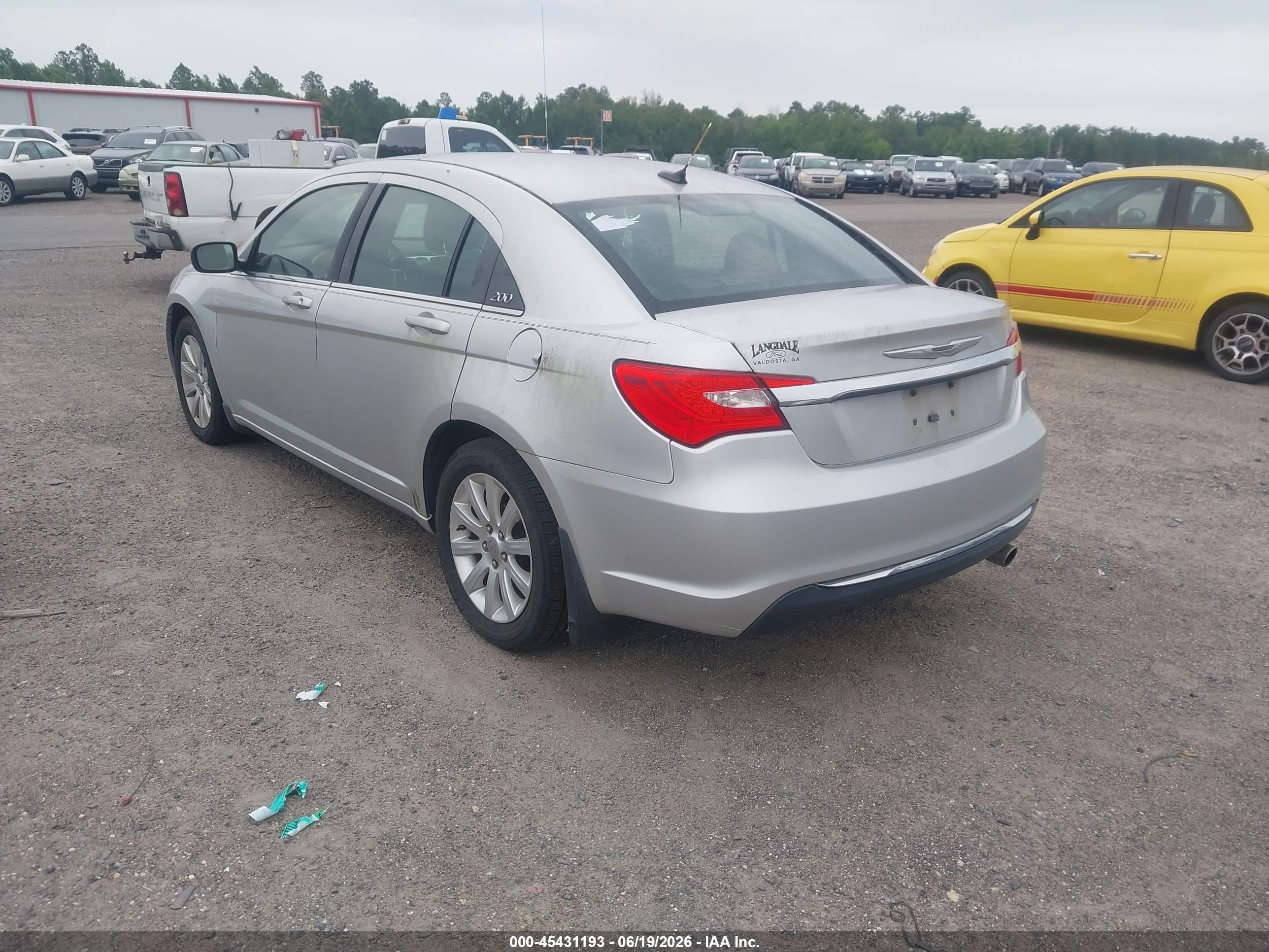 2011 Chrysler 200 Touring Silver vin: 1C3BC1FB9BN569230