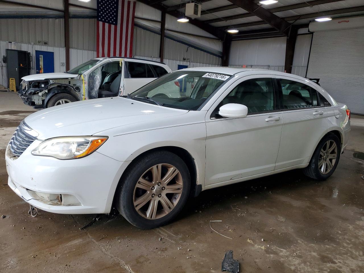 2011 Chrysler 200 Touring White vin: 1C3BC1FBXBN623473