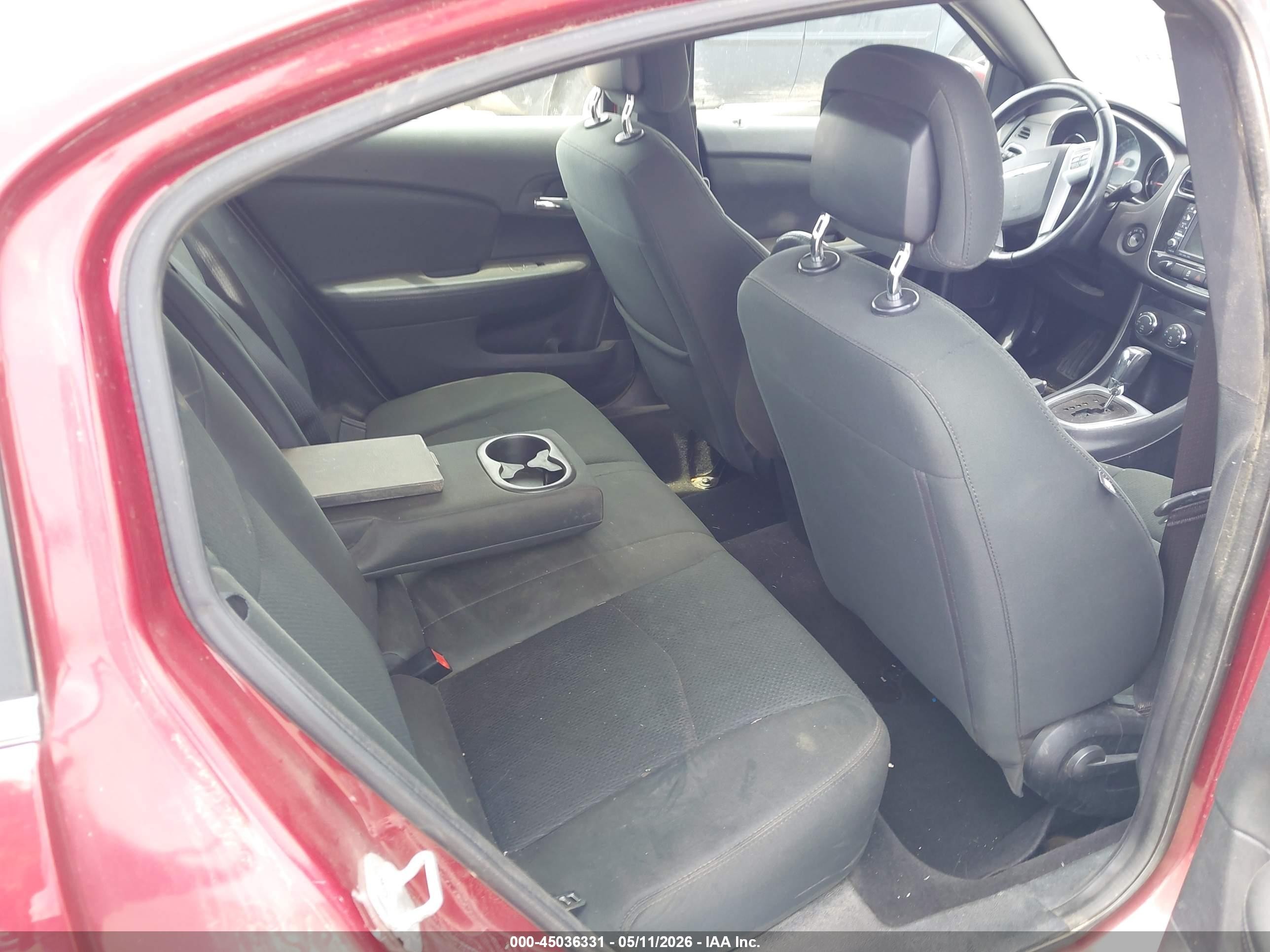 2011 Chrysler 200 Touring Red vin: 1C3BC1FG0BN600070