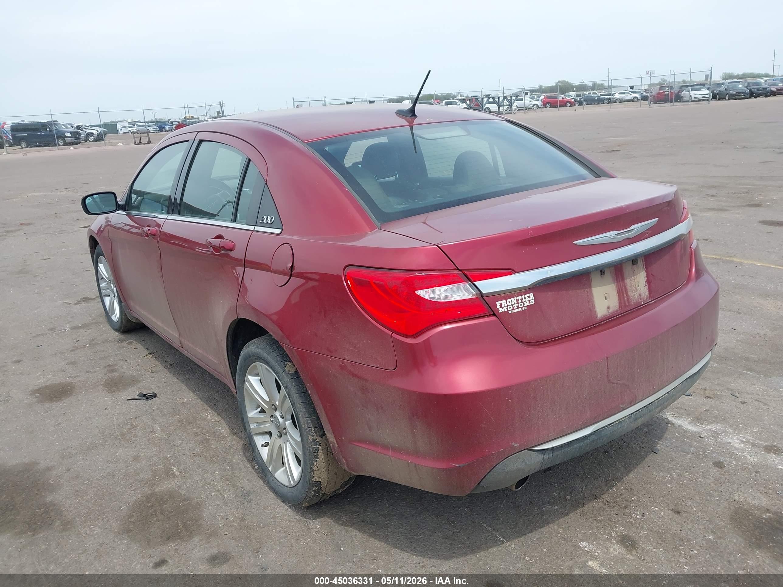 2011 Chrysler 200 Touring Red vin: 1C3BC1FG0BN600070